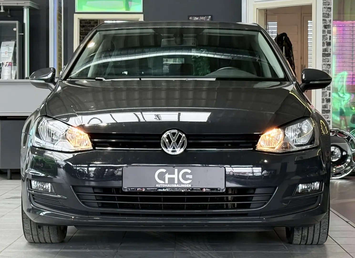 Volkswagen Golf VII Comfortline BMT|NAVI|PDC|SHZ|MFL Grau - 2