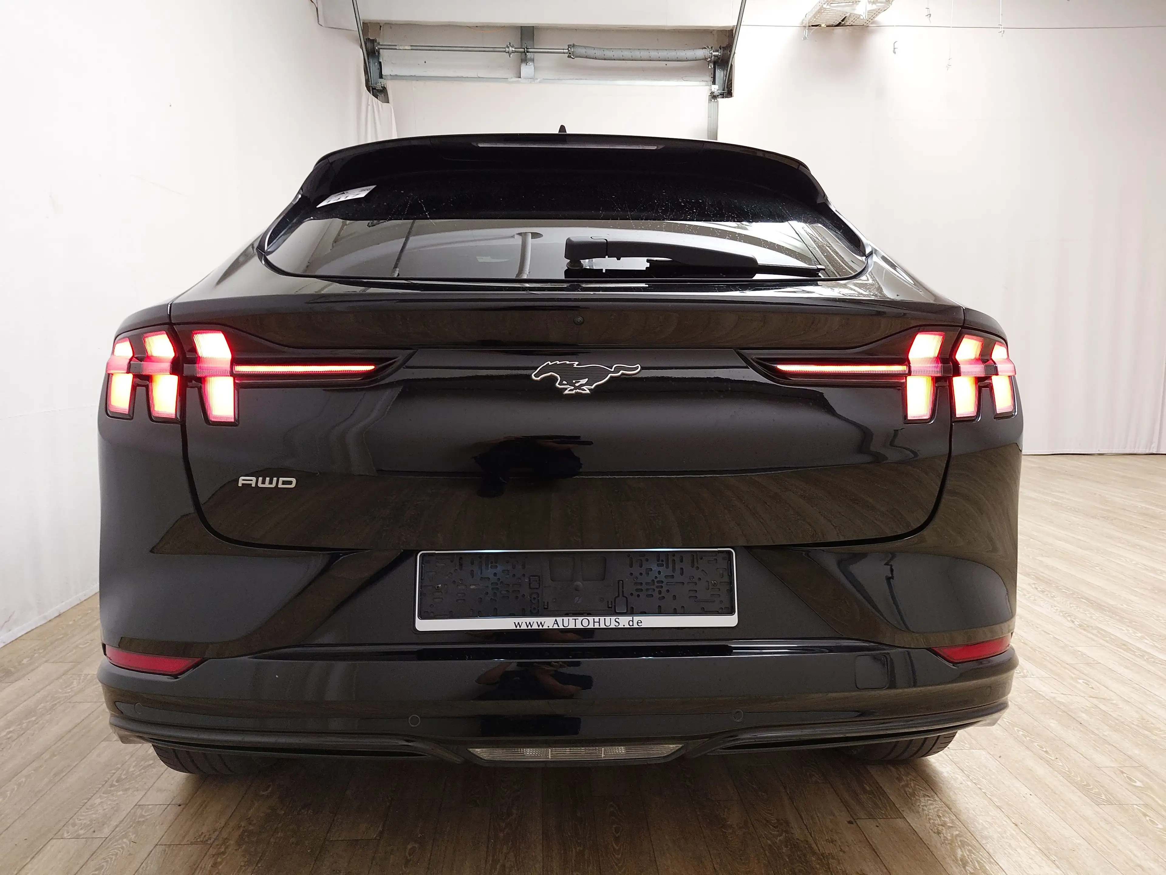 Ford Mustang Mach-E AWD LEDER NAVI LED KAMERA — photo 14