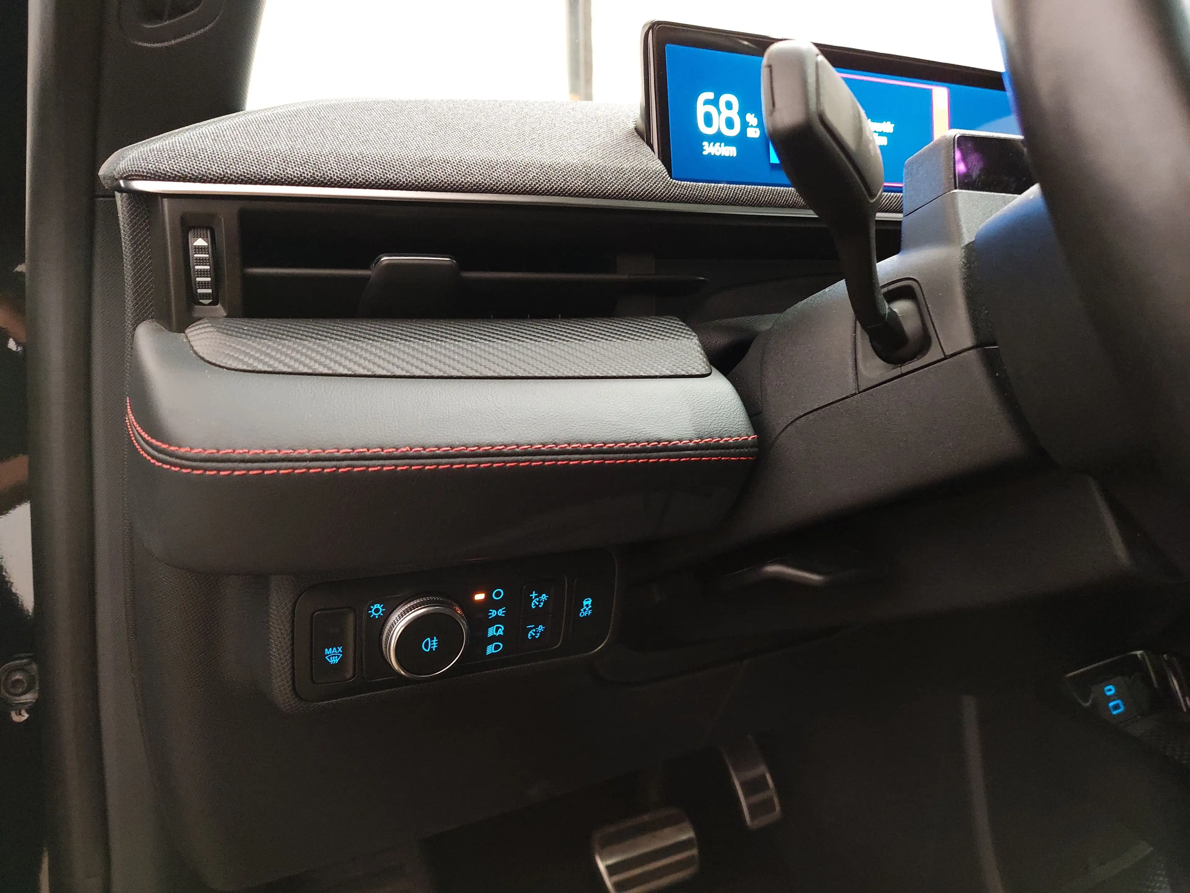 Ford Mustang Mach-E AWD LEDER NAVI LED KAMERA — photo 7