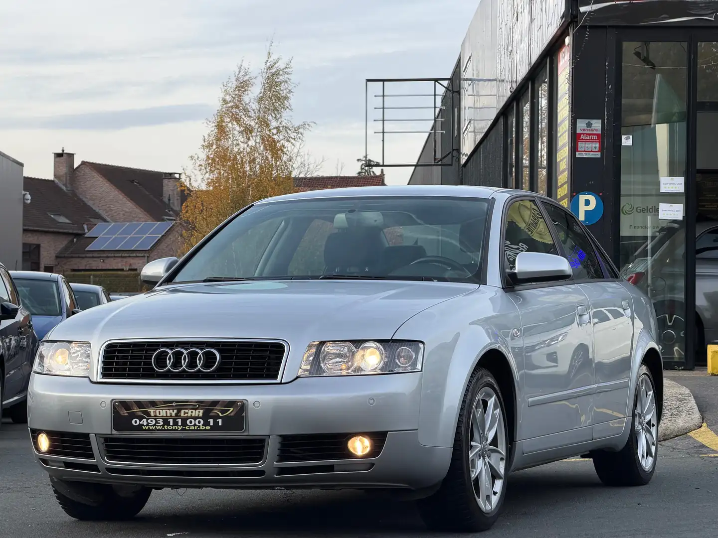 Audi A4 A4 2.0i 16v FSI*Boîte automatiqu* garantie 12M* Gris - 2