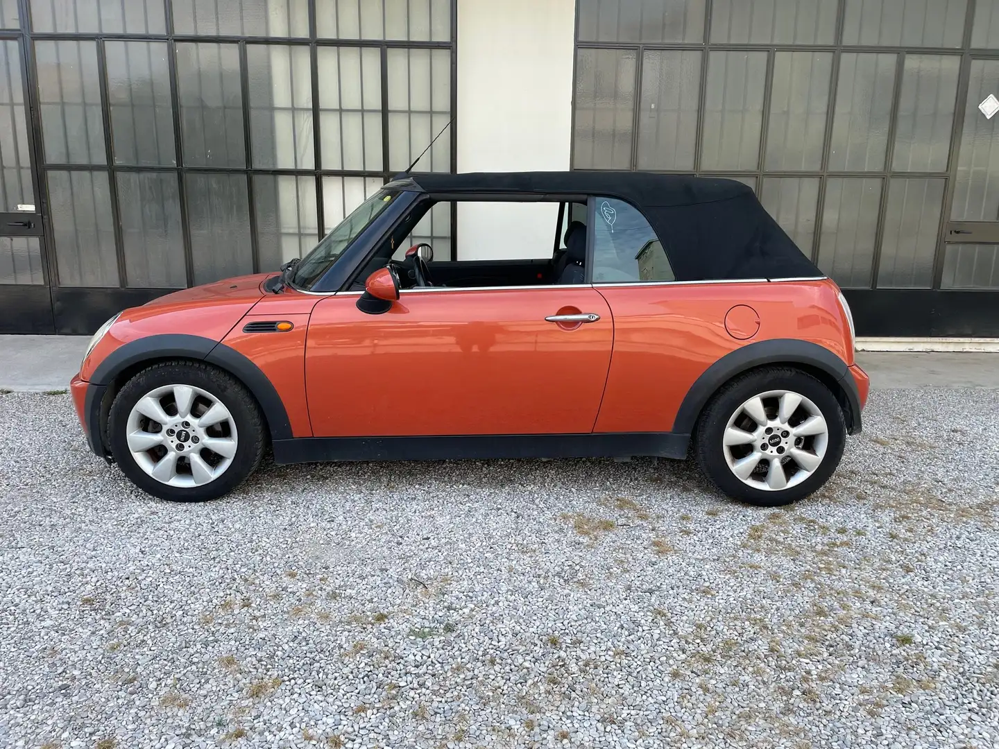 MINI One Cabrio Mini II R52 2001 Cabrio 1.6 GPL Orange - 1