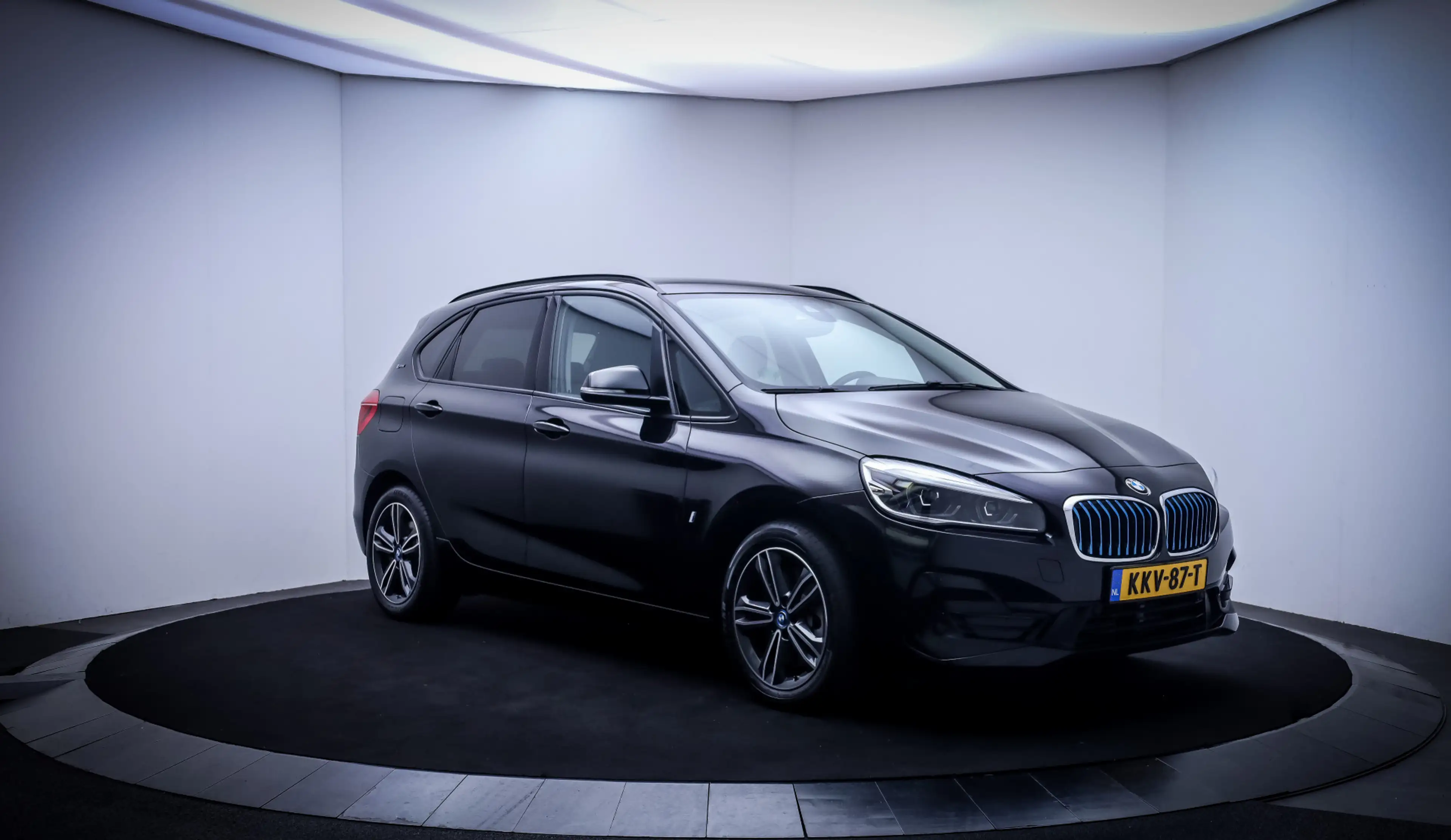 BMW 225 2-serie Active Tourer 225xe SPORTLINE iPerformance — photo 3