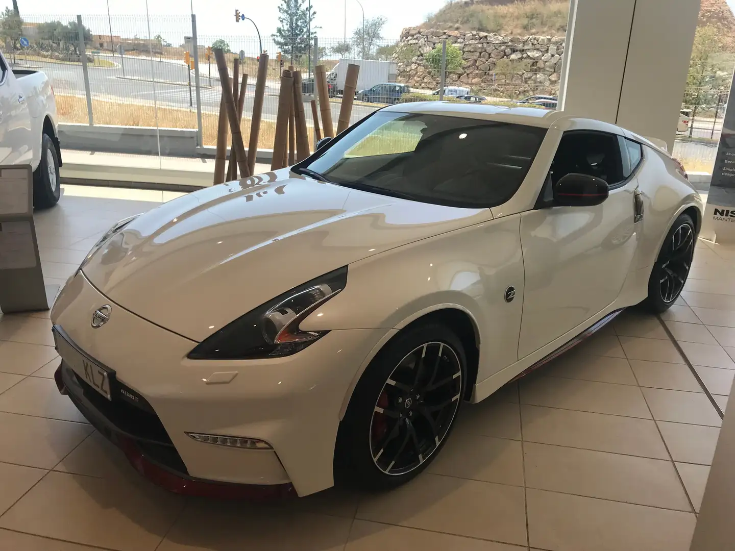 Nissan 370Z 3.7 NISMO Biały - 1