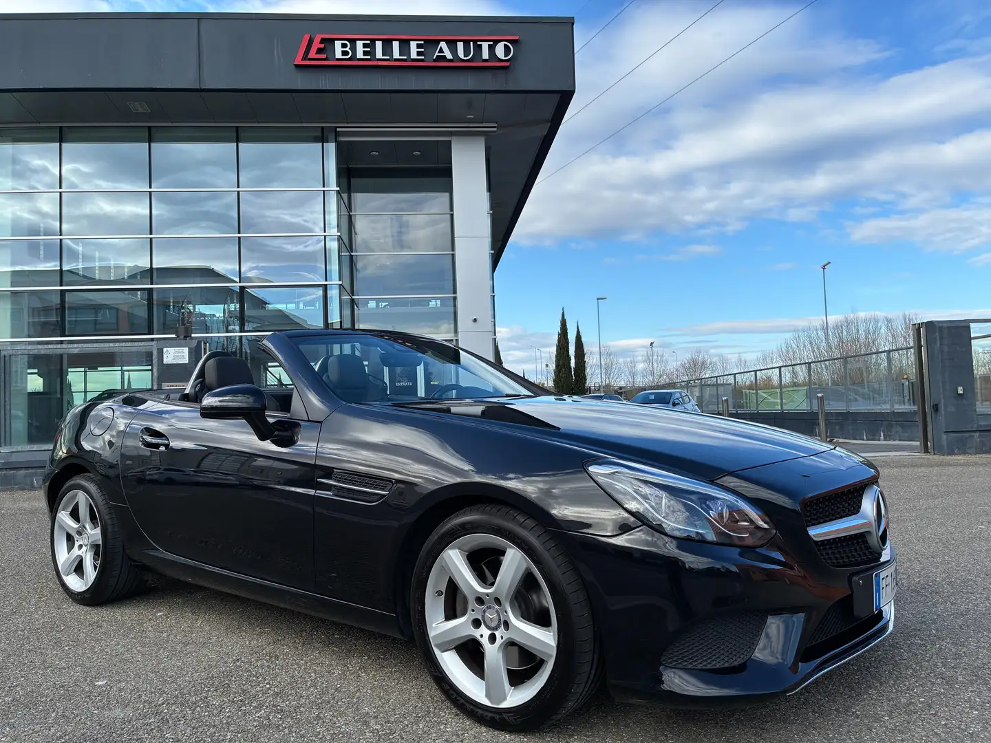 Mercedes-Benz SLC 250 SLC 250 d Premium auto Schwarz - 1