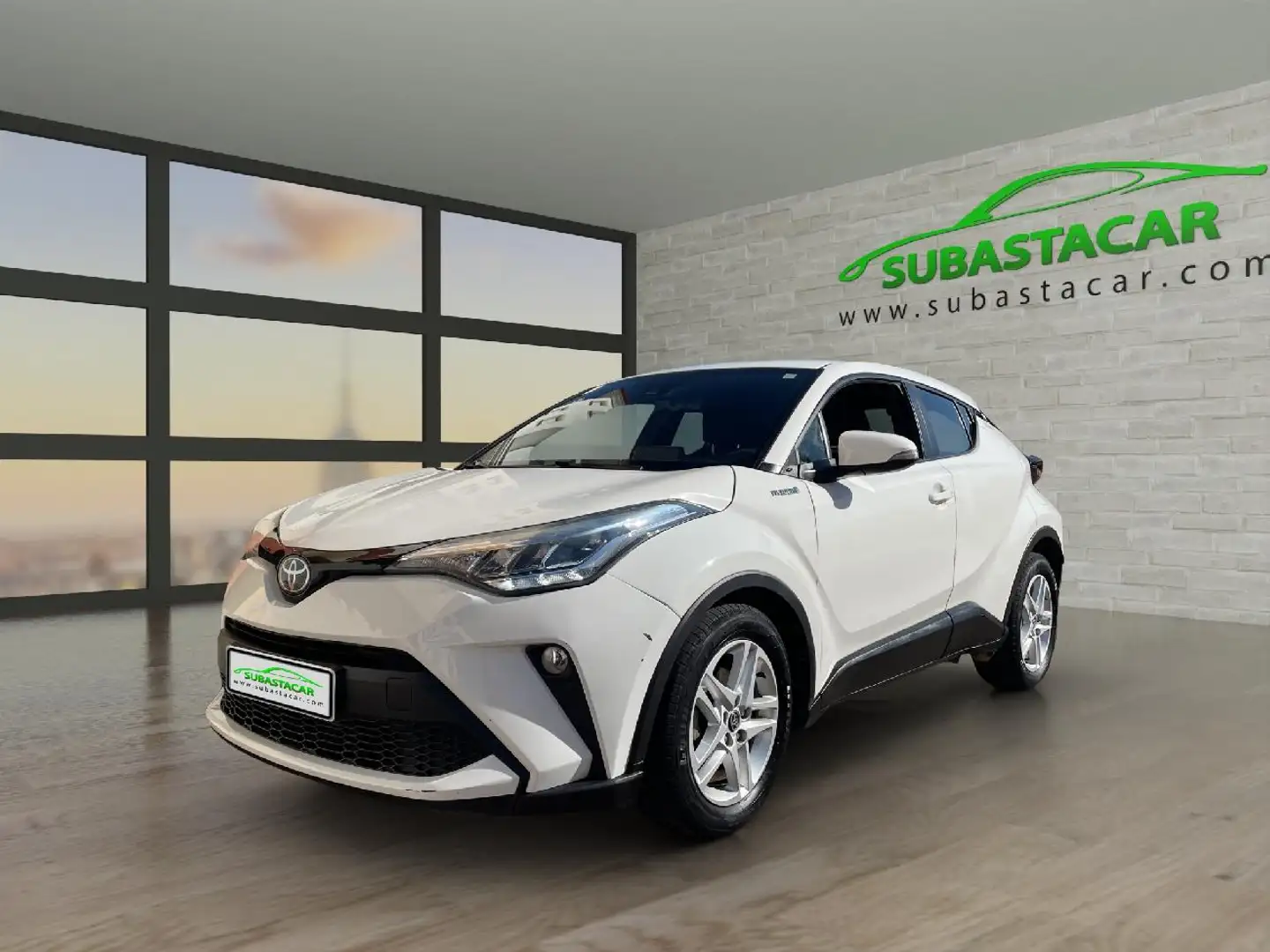 Toyota C-HR 125H Active Blanc - 1