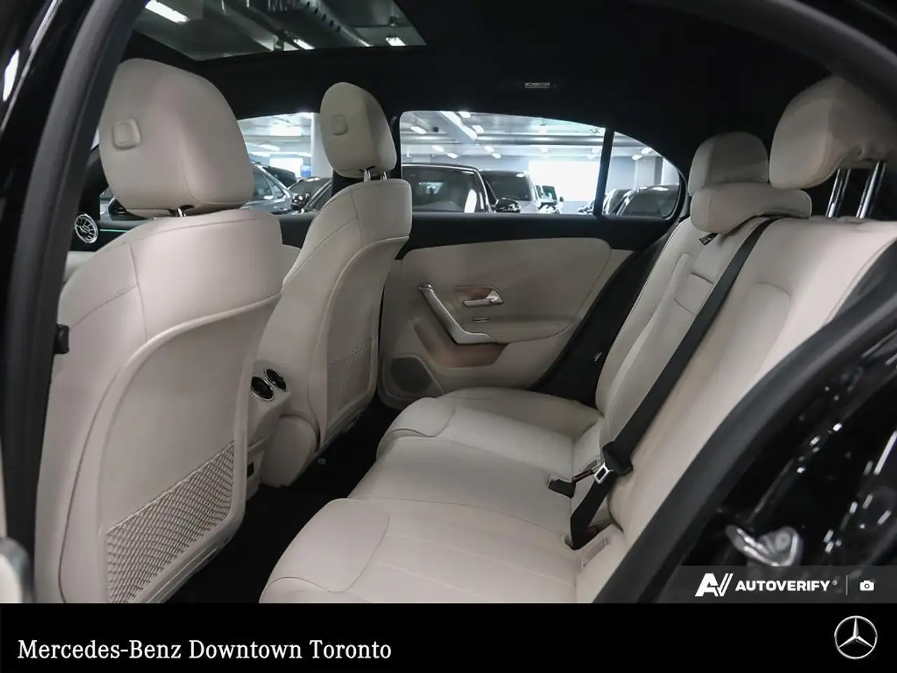 Mercedes-Benz A-Class снимка Mercedes-Benz A-Class