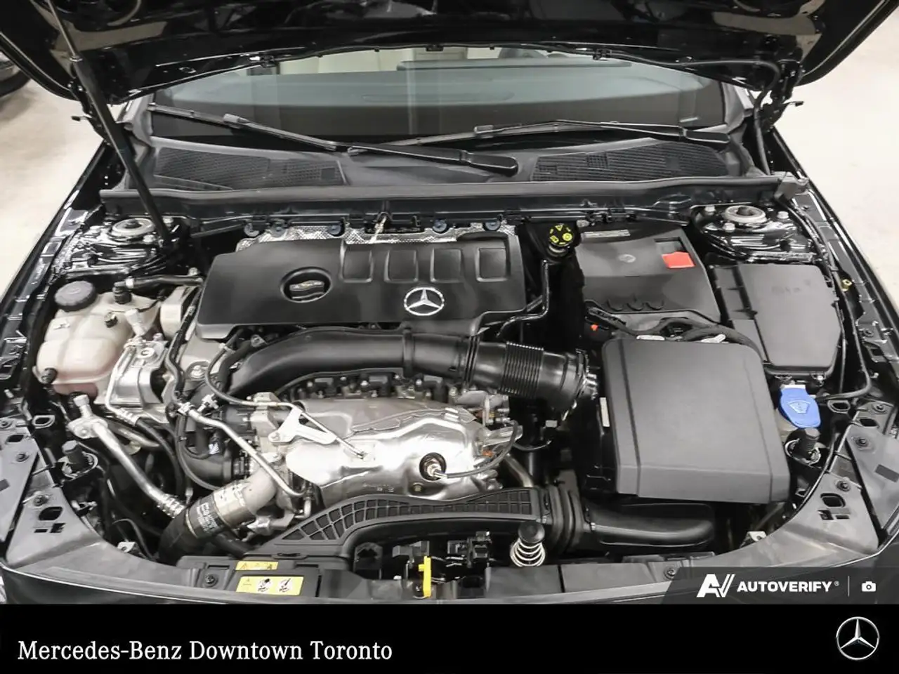 Mercedes-Benz A-Class снимка Mercedes-Benz A-Class