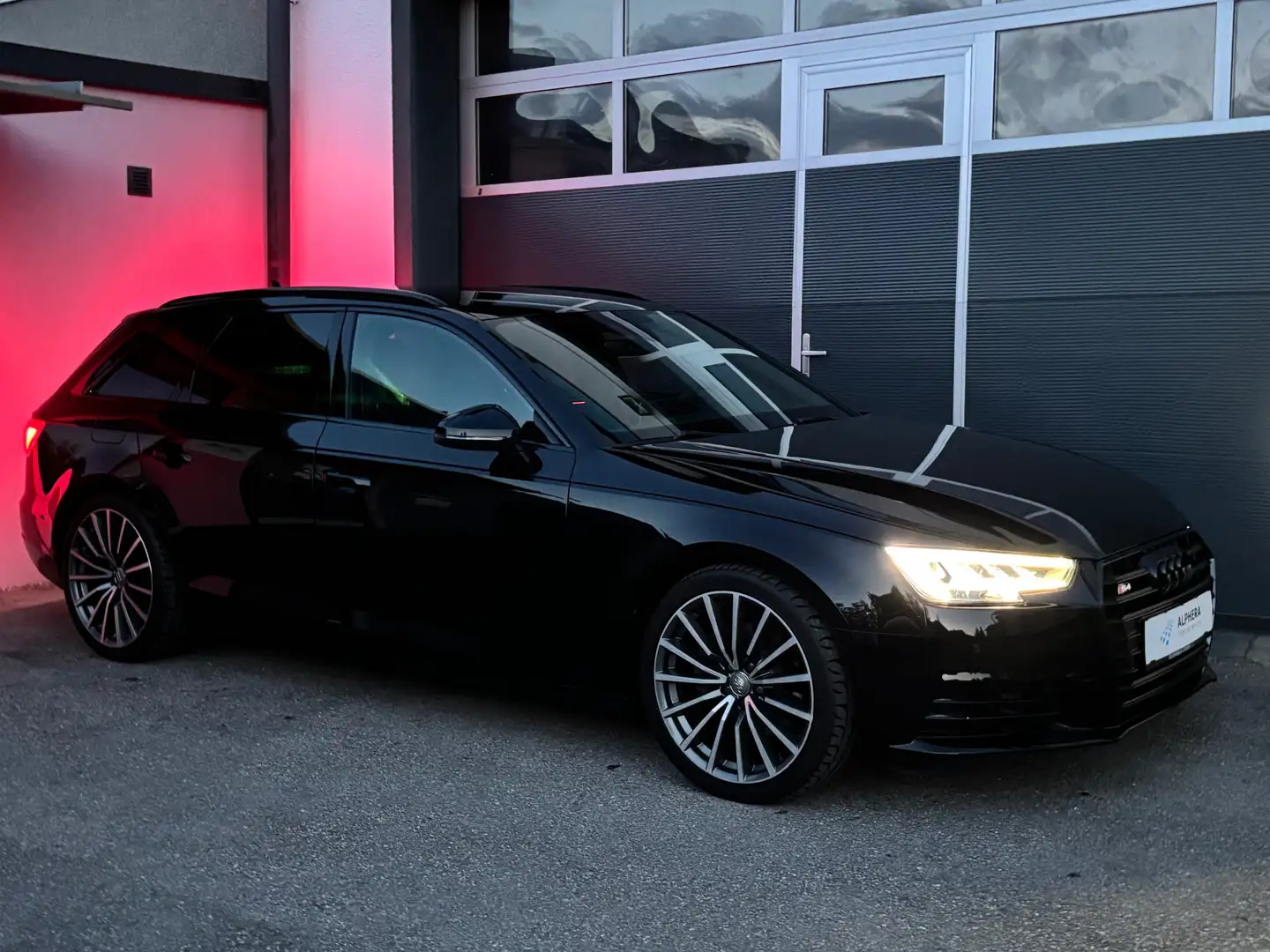Audi A4 quattro sport *AHK*AMBIENTE*MATRIX*KeyGo*LEDER*VIRITUAL*19ZOLL Schwarz - 1