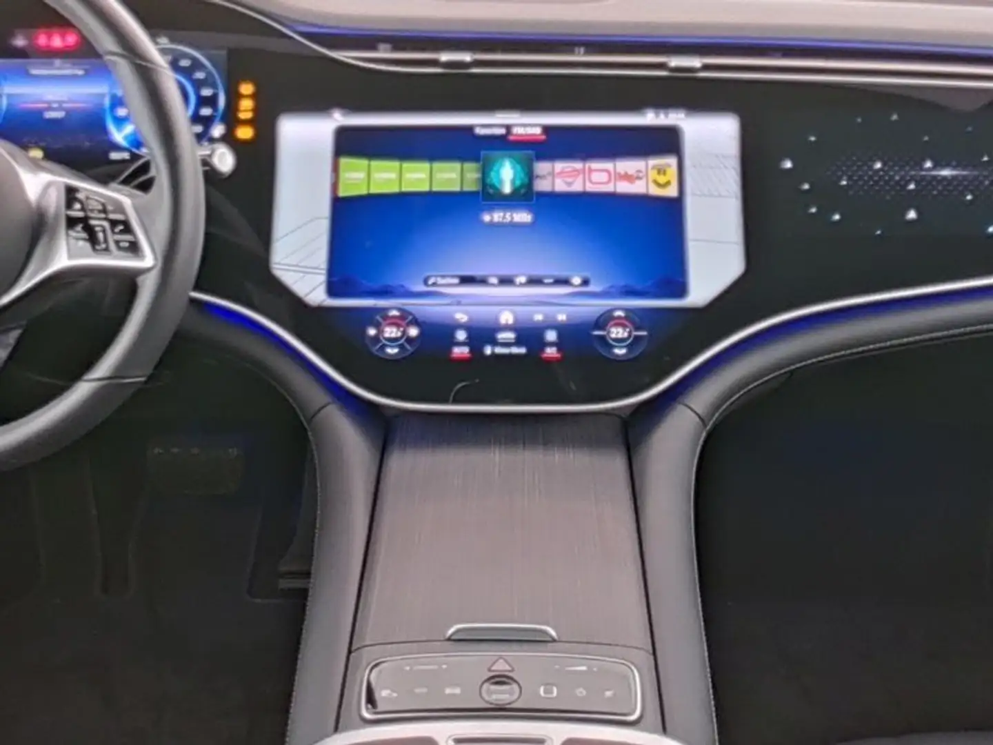 Mercedes-Benz EQE 300 Hyperscreen+Headup+Distronic+Sound+Guard Blau - 2
