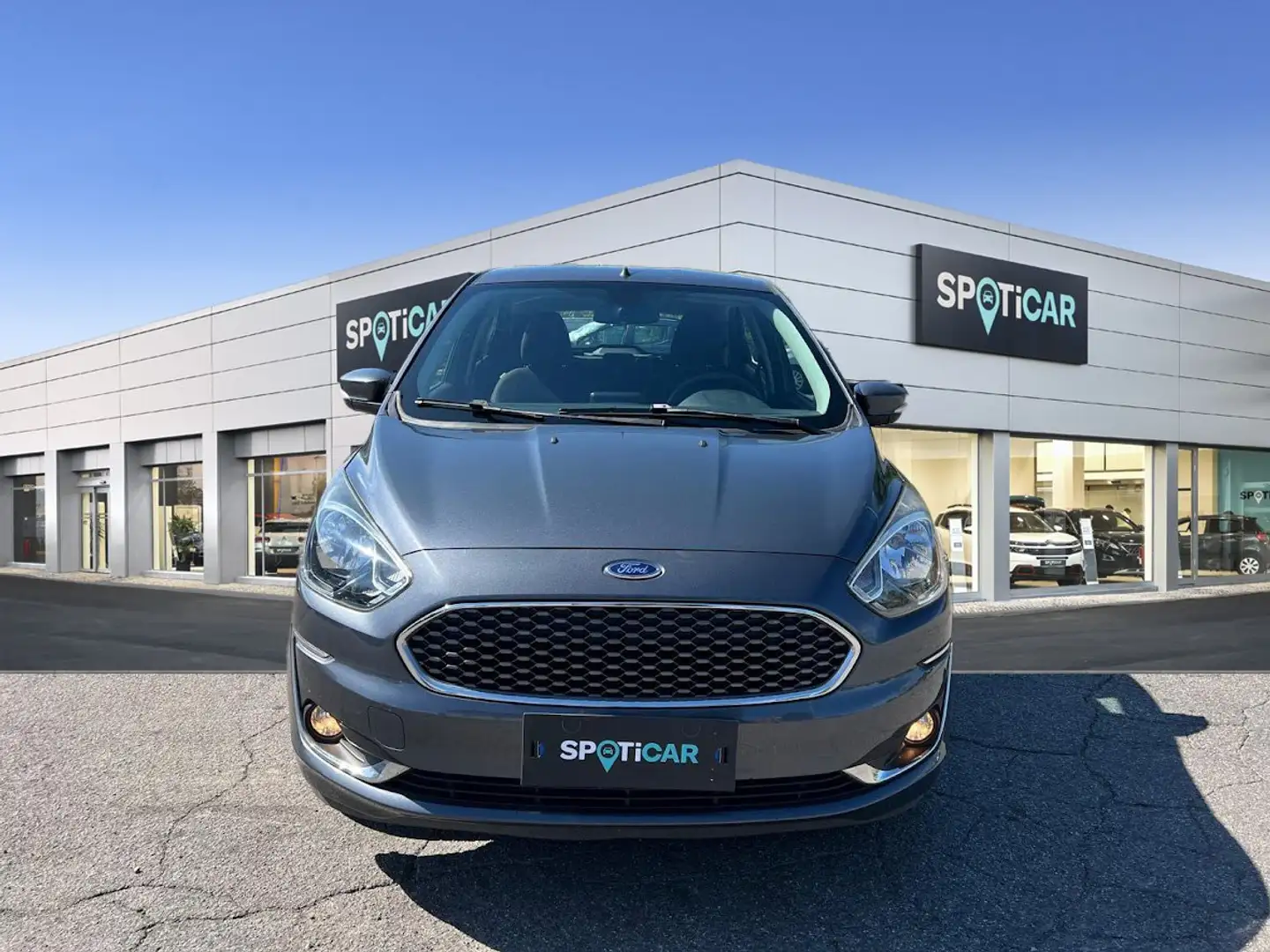 Ford Ka/Ka+ Ka III + 2017 5p Ka + 1.2 Ultimate 85cv my18 Grau - 2