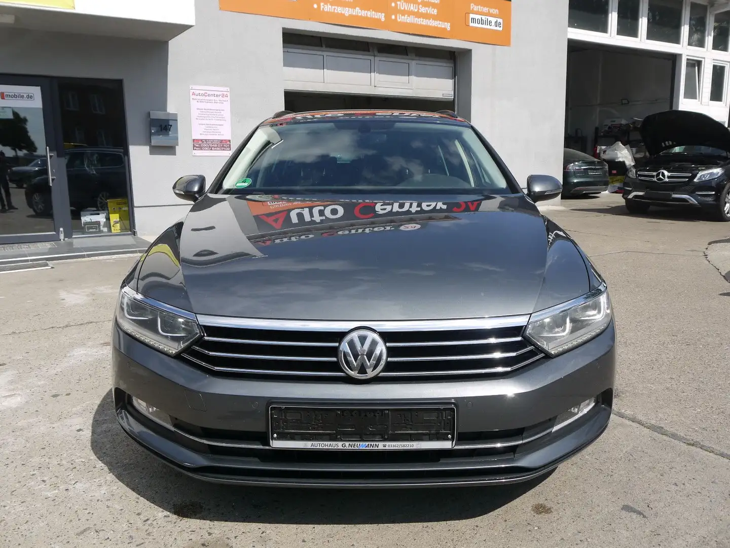 Volkswagen Passat Variant /Automatik/ACC/Standheizung Gris - 2