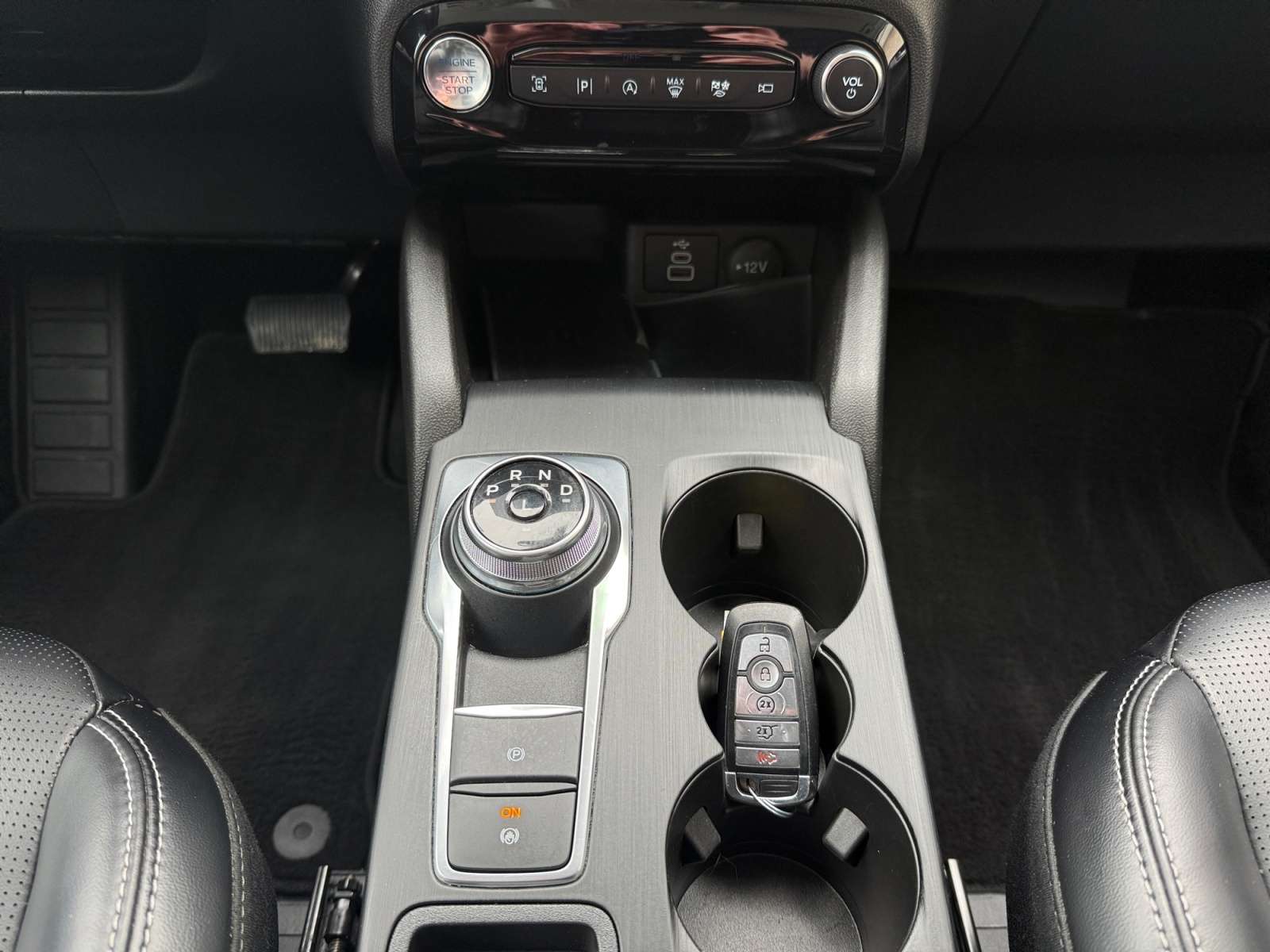 used 2024 Ford Escape car, priced at $28,604