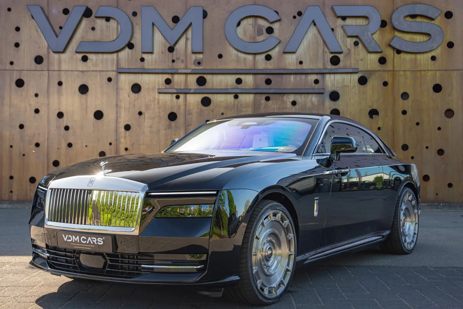 Rolls-Royce Spectre | URBAN 24" | Massage | Starlight | Bespoke Audio Negru - 1