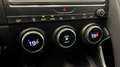 Jaguar E-Pace 2.0D 240 ch R-DYNAMIC HSE AWD BVA9 / Toit pano / CarPlay / Caméra / Son Meridian Noir - thumbnail 15