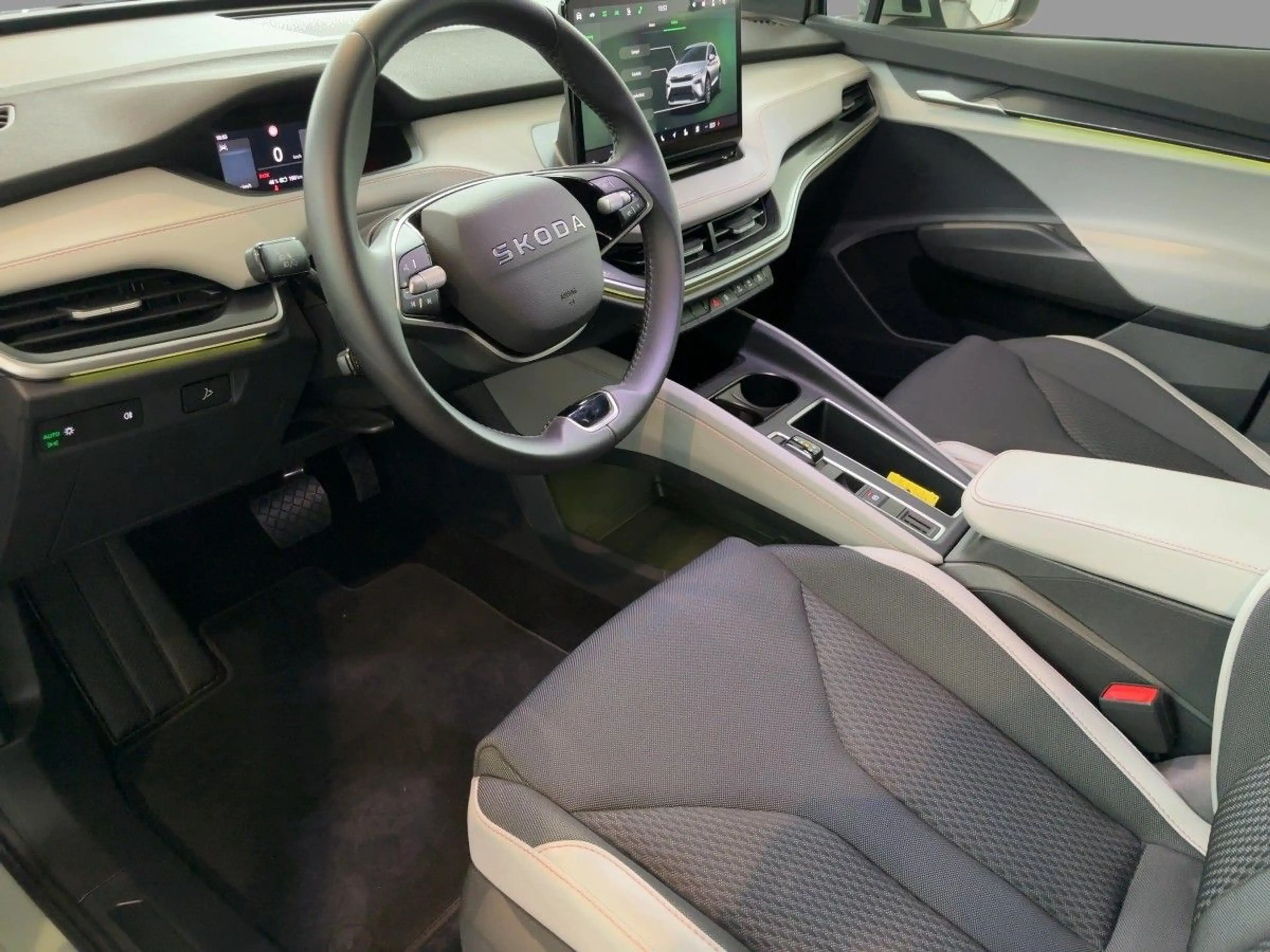 Skoda Elroq 60 Lodge NAVI LED PDC 63kWh — photo 8
