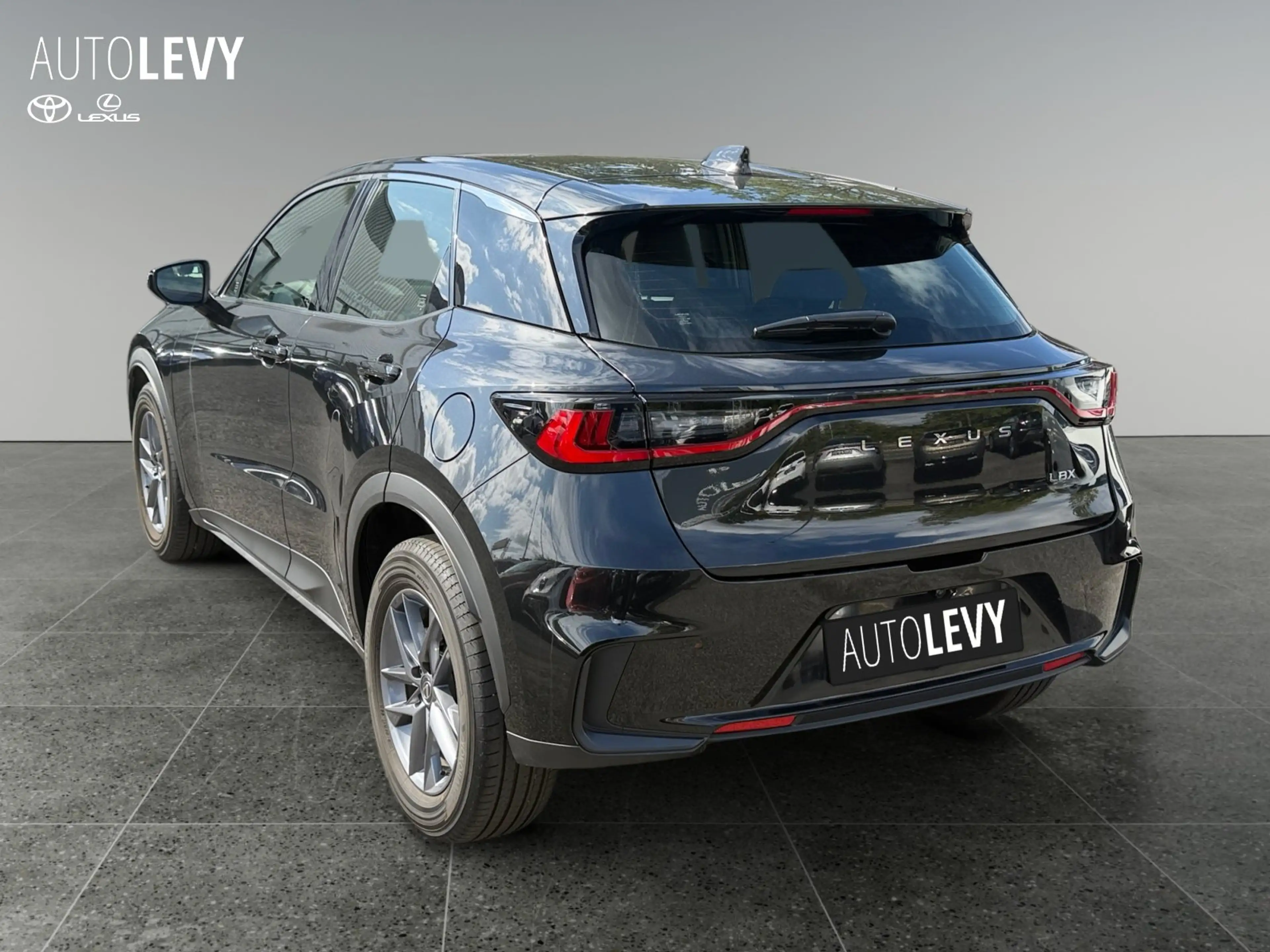 Lexus LBX 1.5 Hybrid *CARPLAY*AA*KAMERA* — photo 4