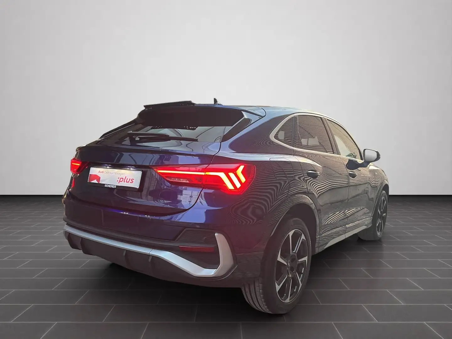 Audi Q3 S line 35 TDI 110(150) kW(PS) S tro Blau - 2