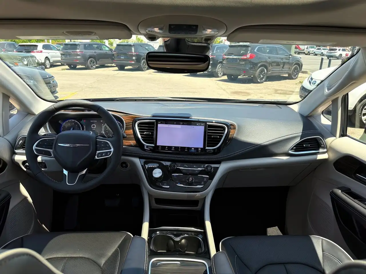 Chrysler Pacifica fotografie Chrysler Pacifica