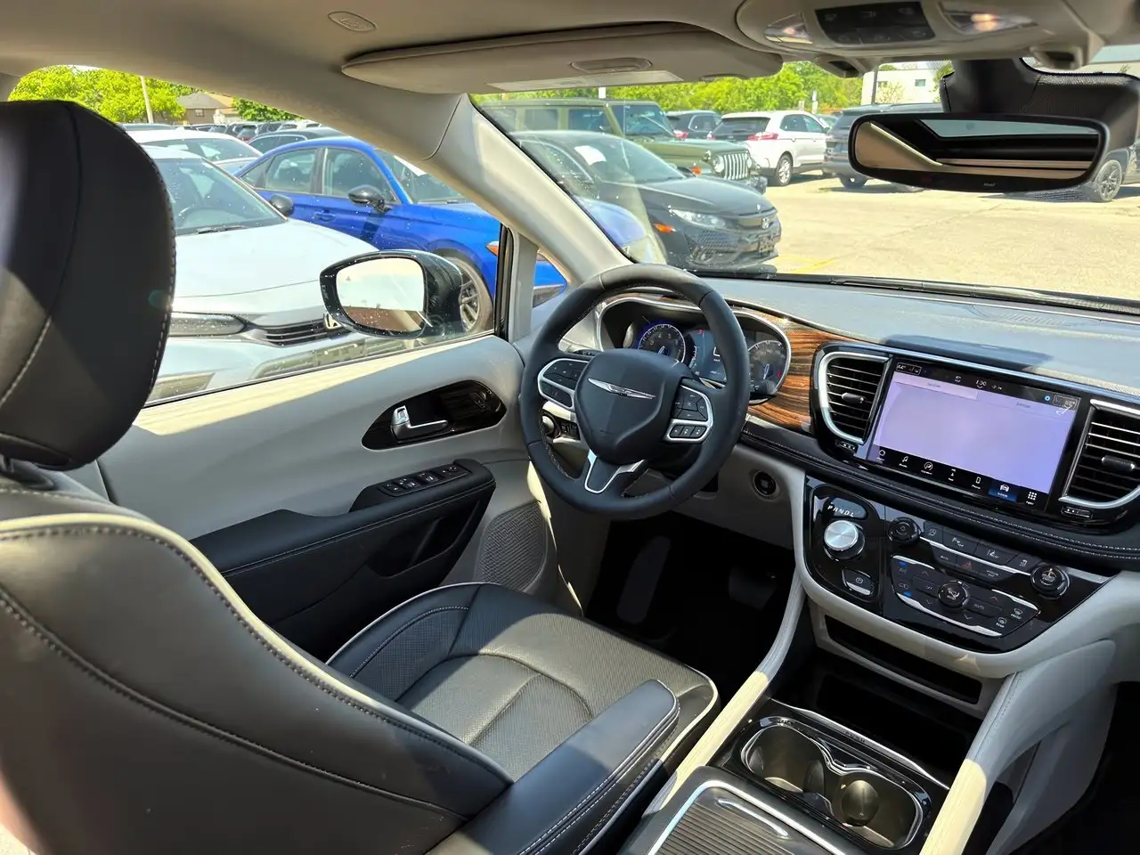 Chrysler Pacifica fotografie Chrysler Pacifica
