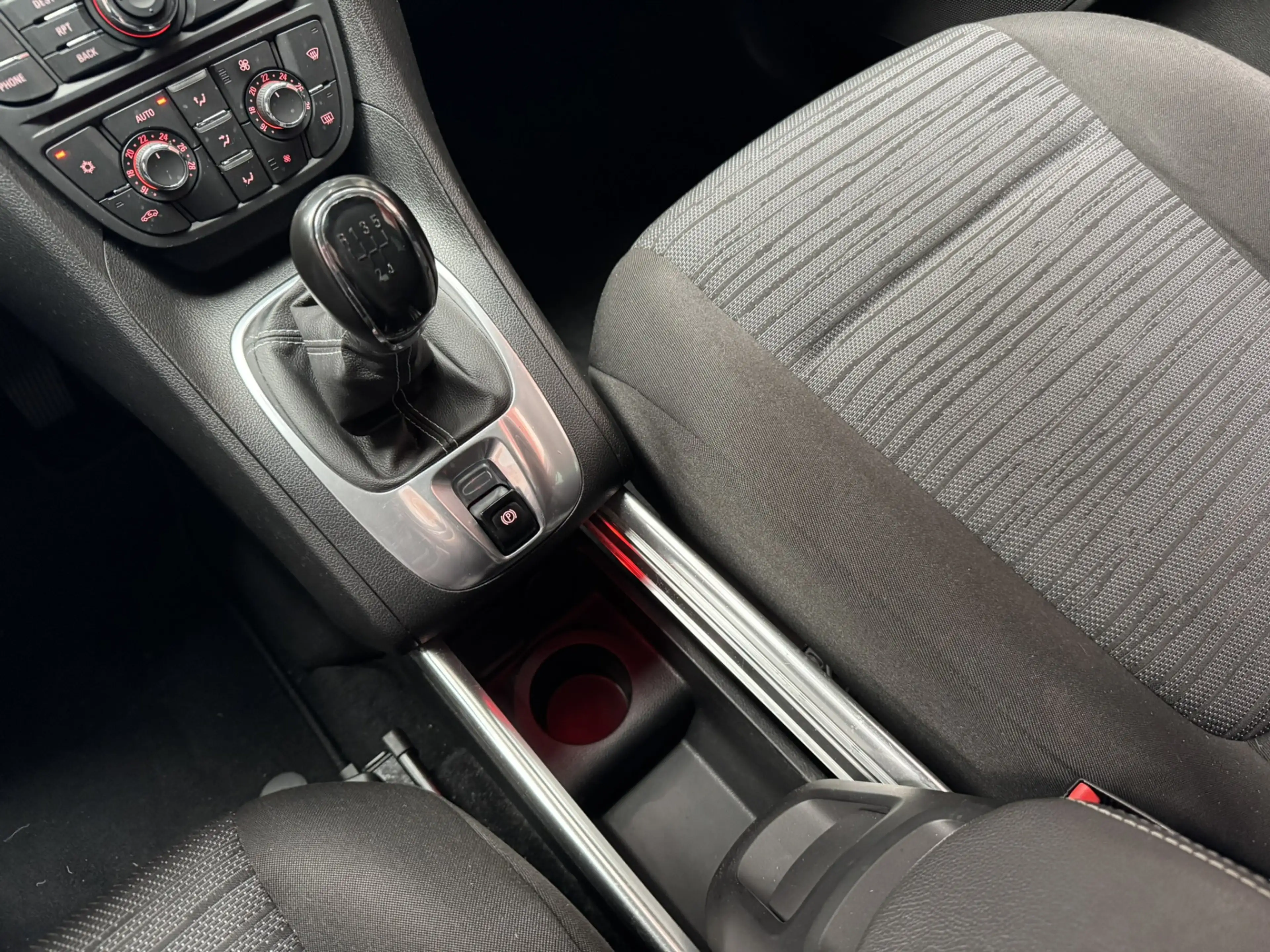 Opel Meriva 1.4 TURBO BUSINESS+ NAVIGATIE CRUISE CONTROL CLIMA — photo 29