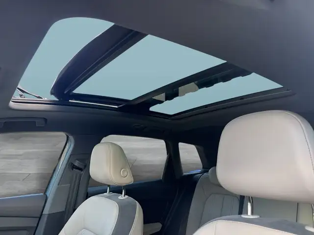 Audi Q4 E-Tron view 10