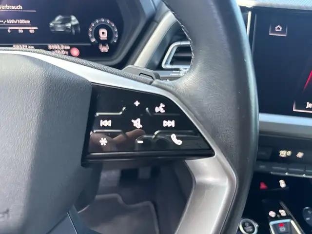 Audi Q4 E-Tron view 23