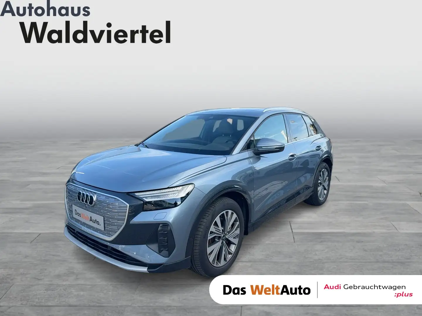Audi Q4 e-tron Audi Q4 50 e-tron quattro Blau - 1