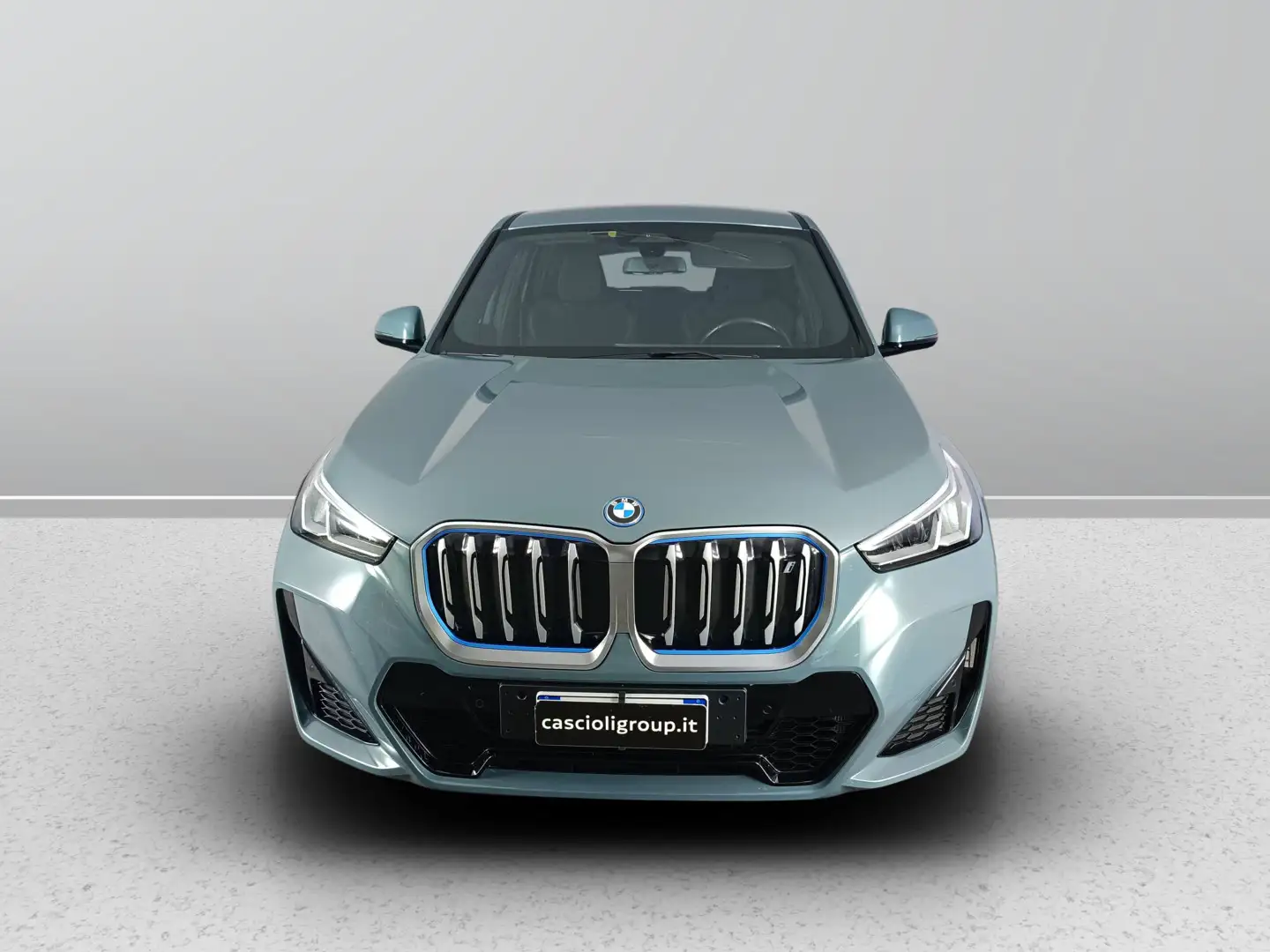 BMW iX1 xdrive 30 MSport Gris - 2