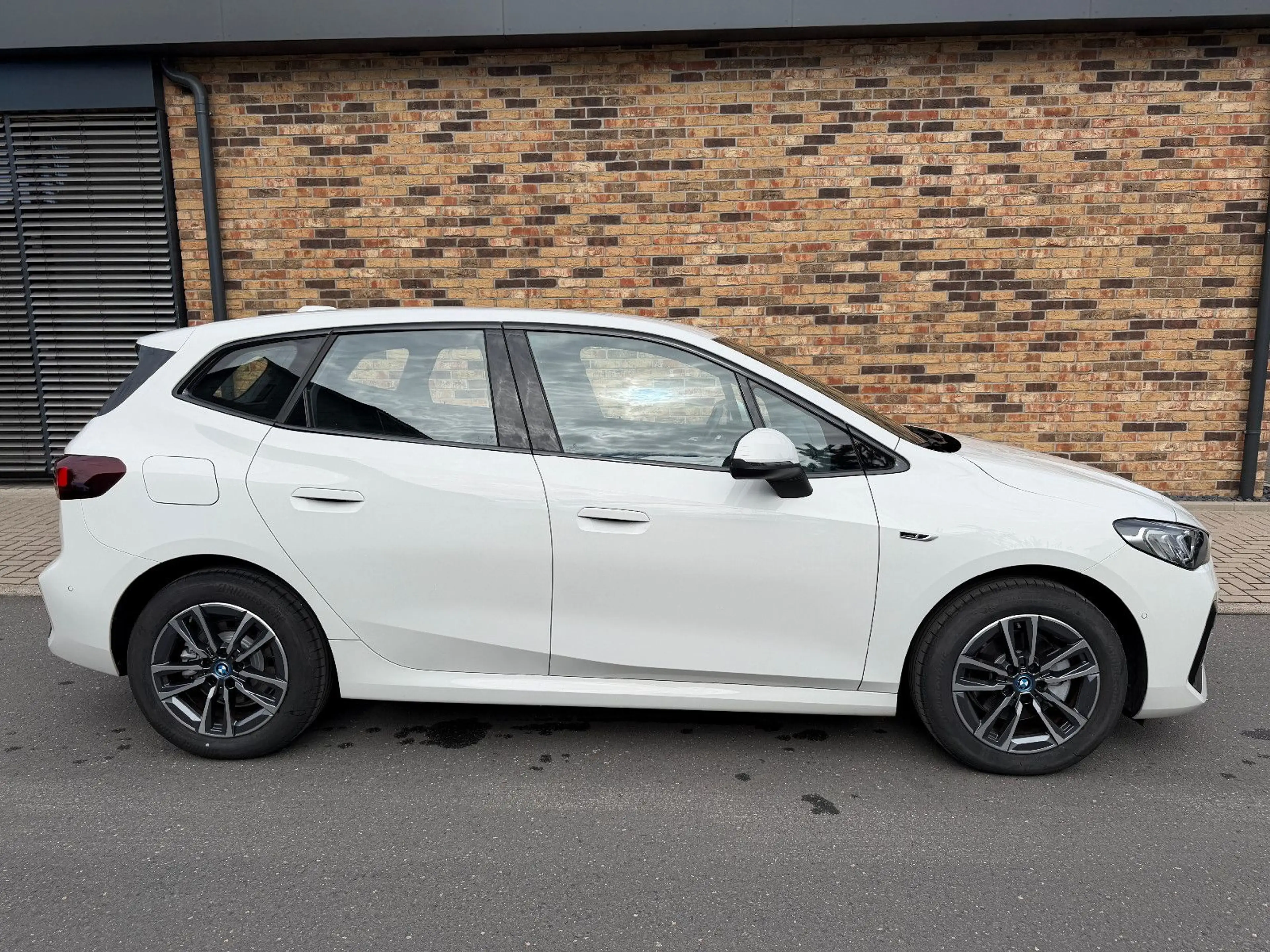 BMW 225 225e xDrive Active Tourer M Sport LED Navi — photo 7