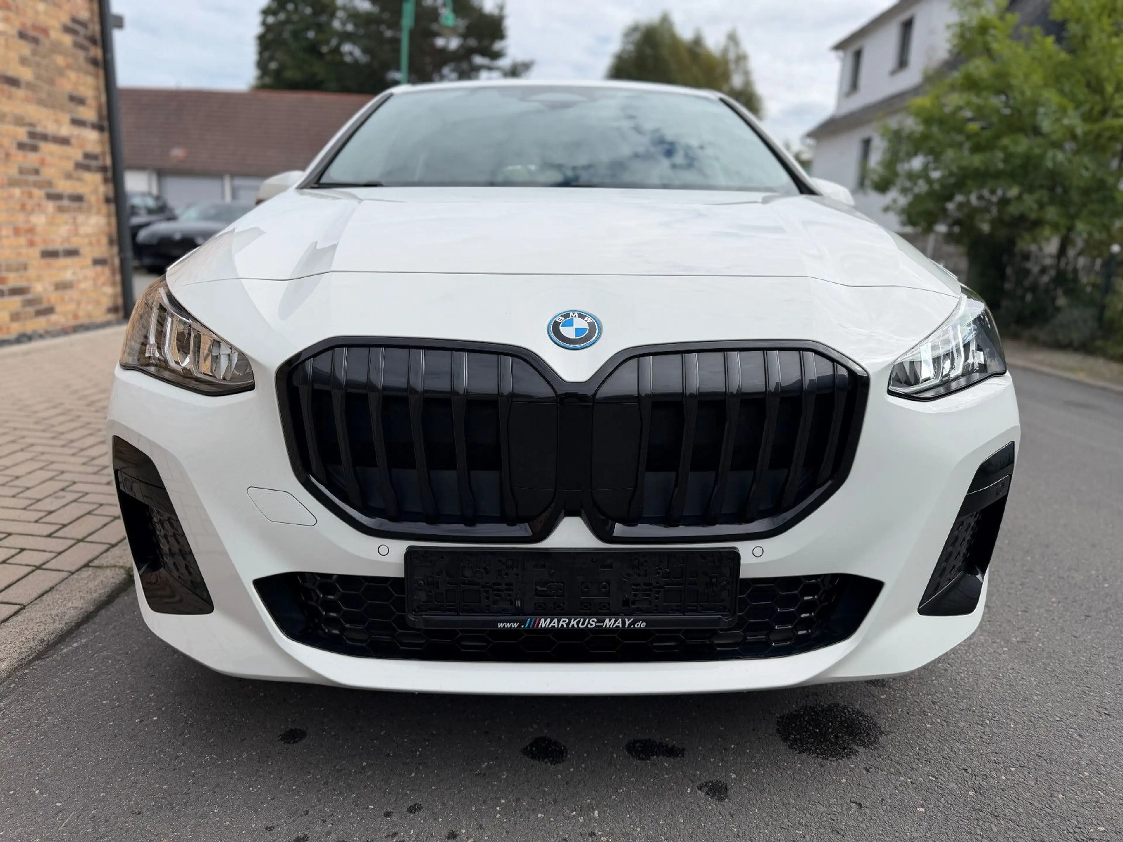 BMW 225 225e xDrive Active Tourer M Sport LED Navi — photo 2