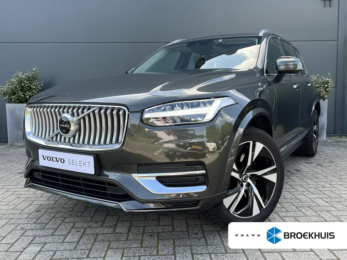 Volvo XC90 2.0 T8 Recharge Inscription | Luchtvering | HUD | Grijs - 1