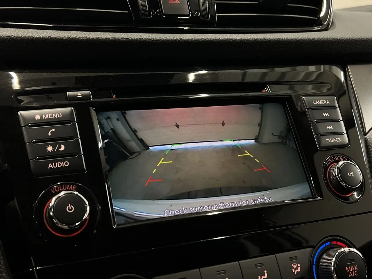 Nissan Qashqai снимка Nissan Qashqai