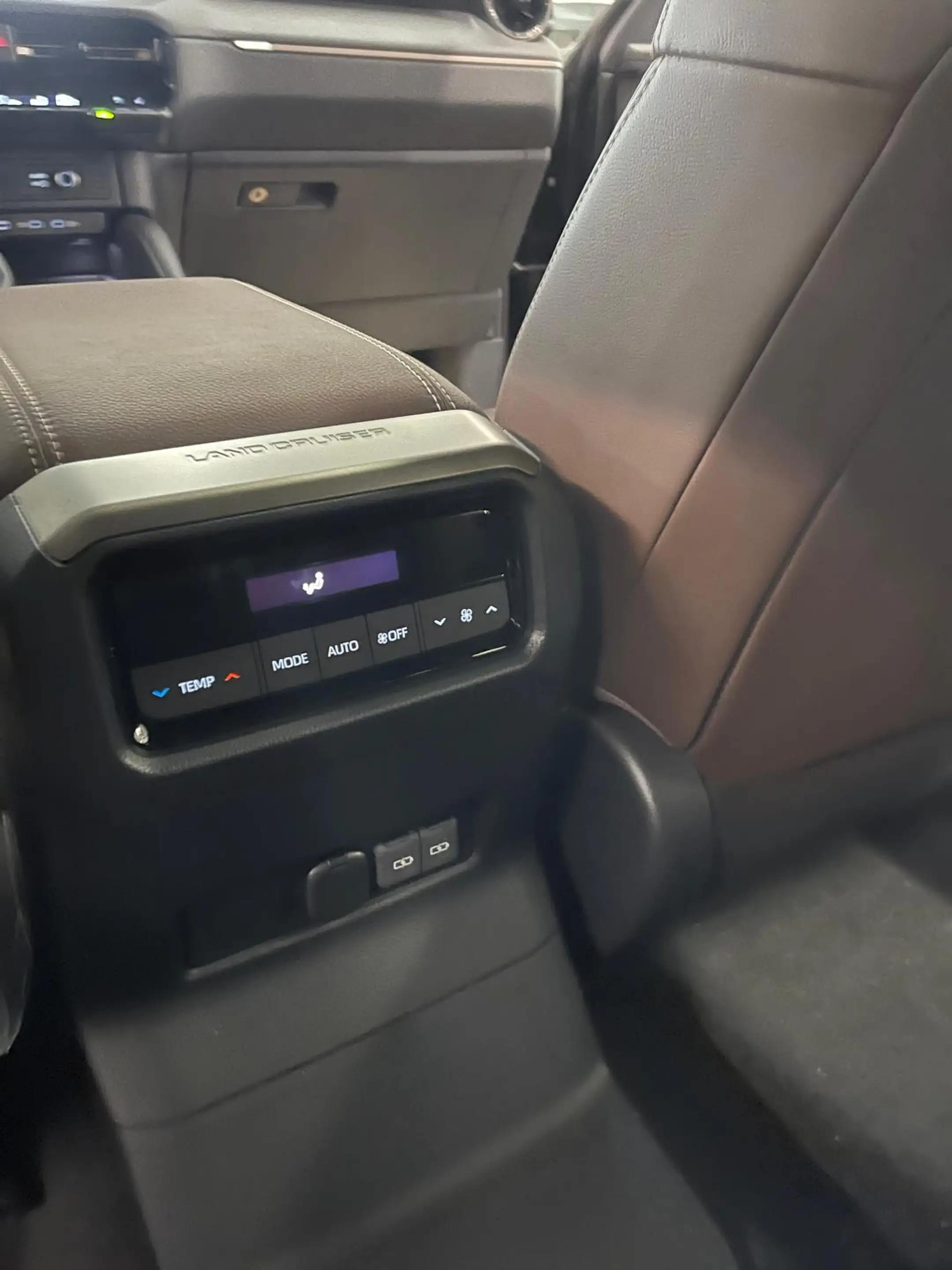 Toyota Land Cruiser Prado TOYOTA LANDCRUISER PRADO LEXURY DIESEL — photo 8