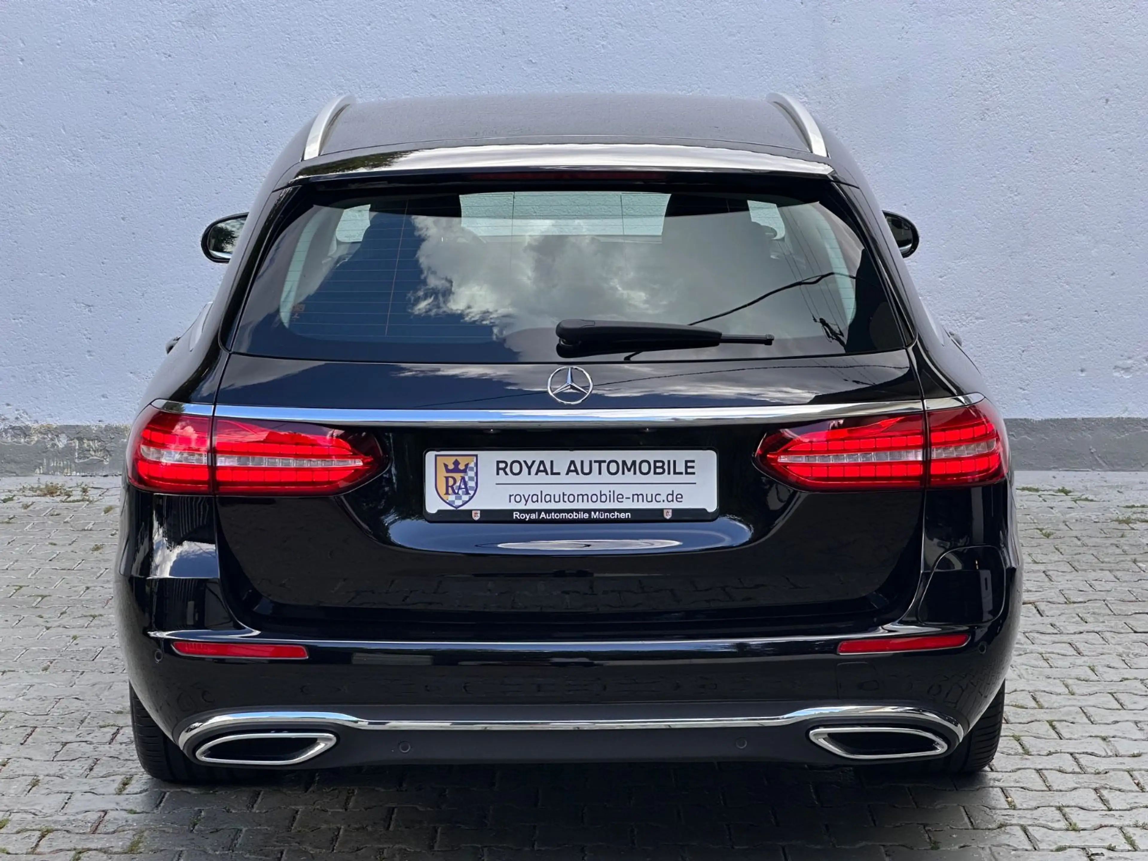 Mercedes-Benz E 300 DE T  Avantgarde 9G-TRONIC/Kamera/HUD — photo 5