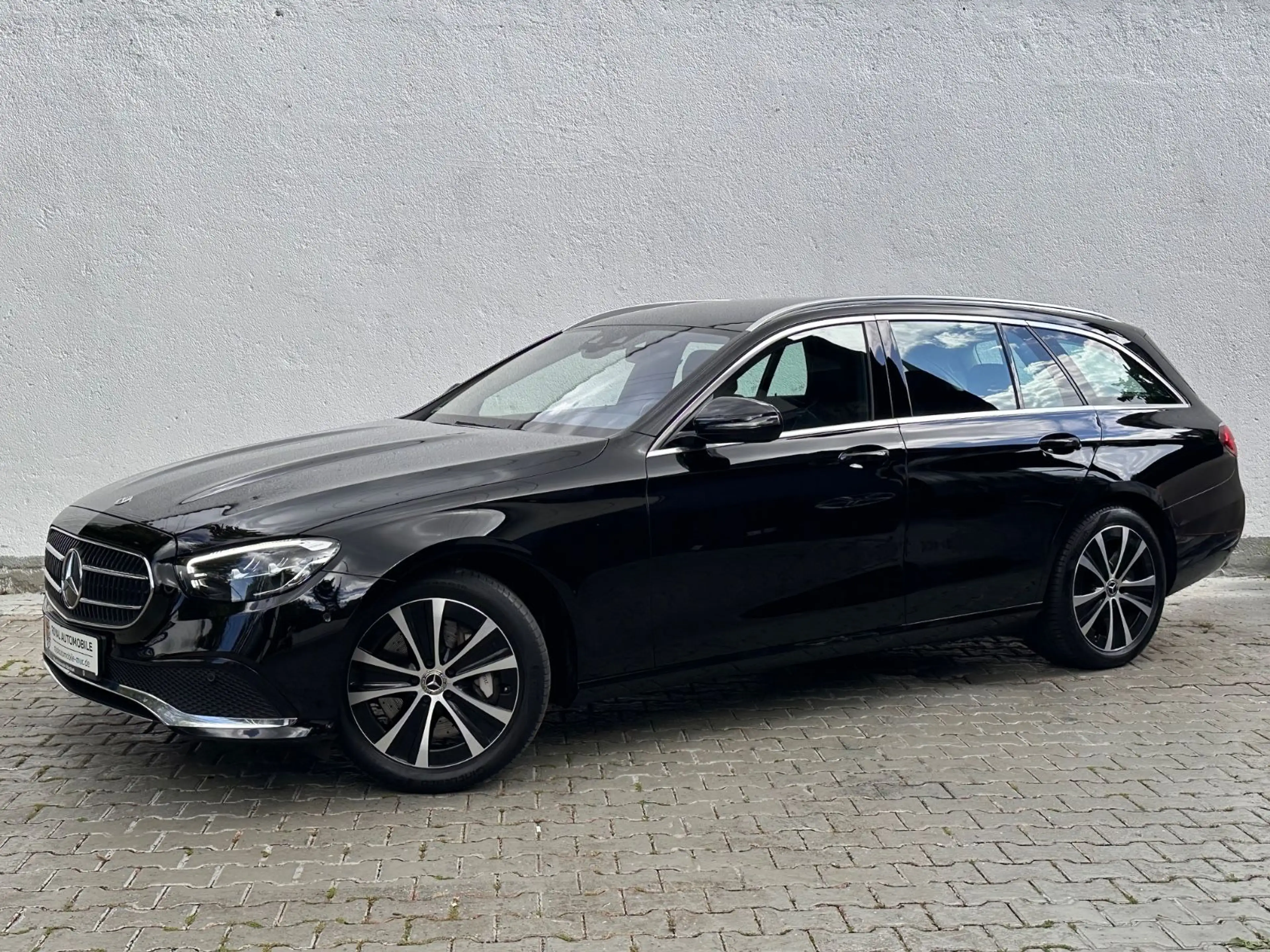 Mercedes-Benz E 300 DE T Avantgarde 9G-TRONIC/Kamera/HUD