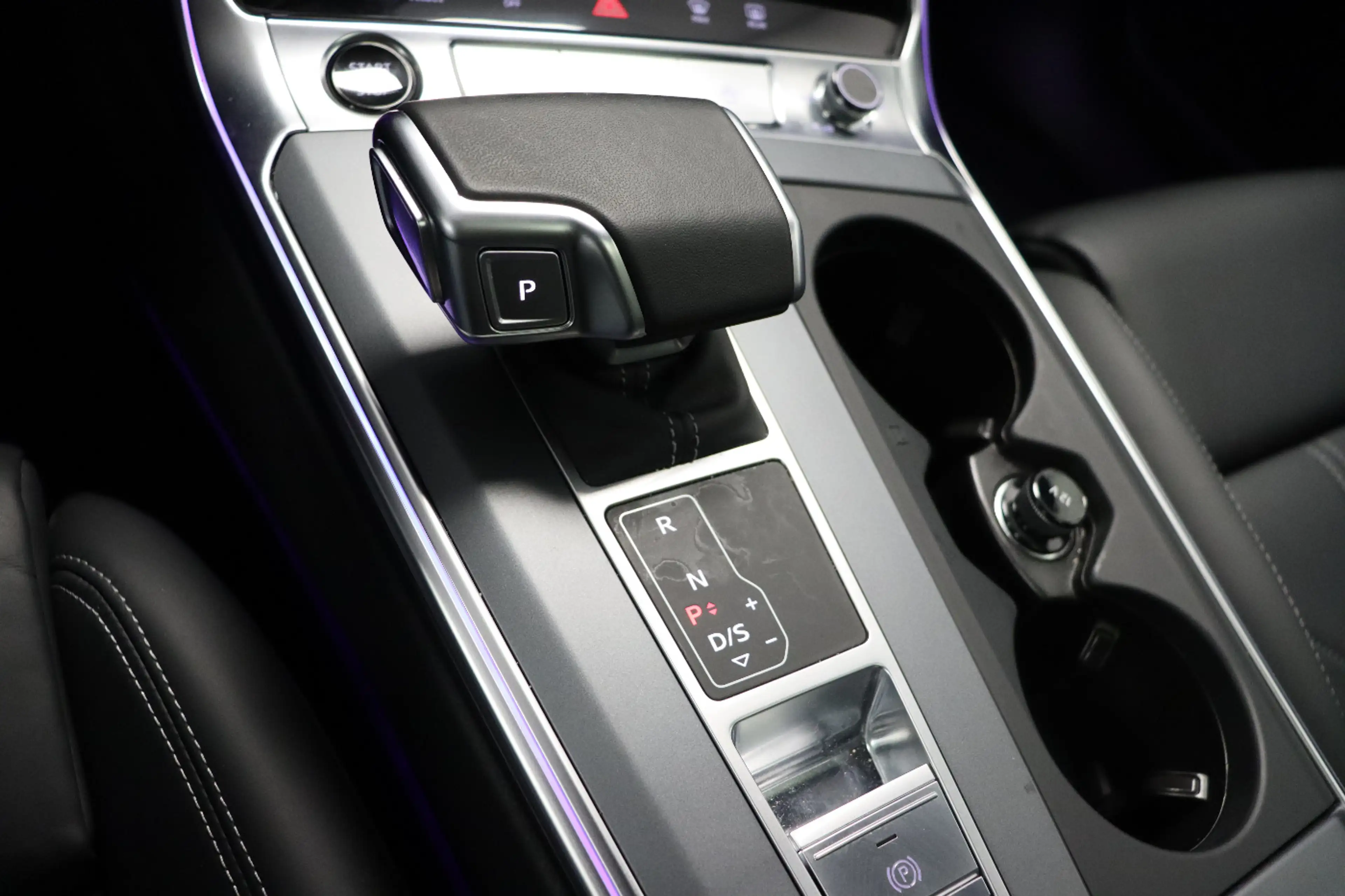 Audi A7 Sportback 45 TDI quattro S tronic Matrix|AHK — photo 10