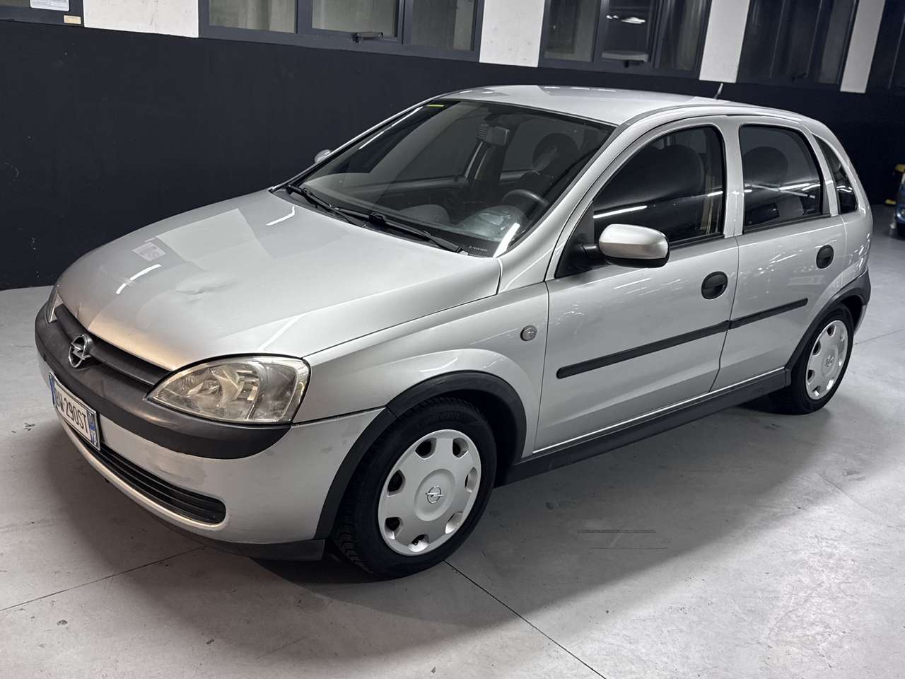 Opel Corsa 1.2 Benzina 75cv - Neopatentati 111.000km