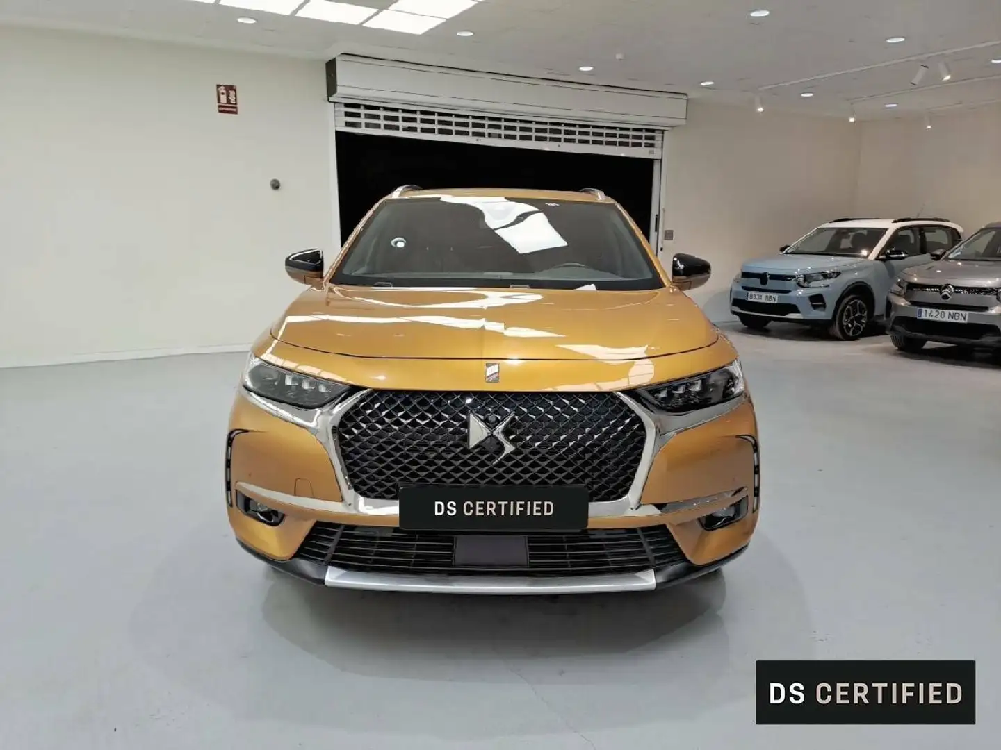 DS Automobiles DS 7 Crossback 1.6 E-Tense 225 Auto Rivoli Amarillo - 2