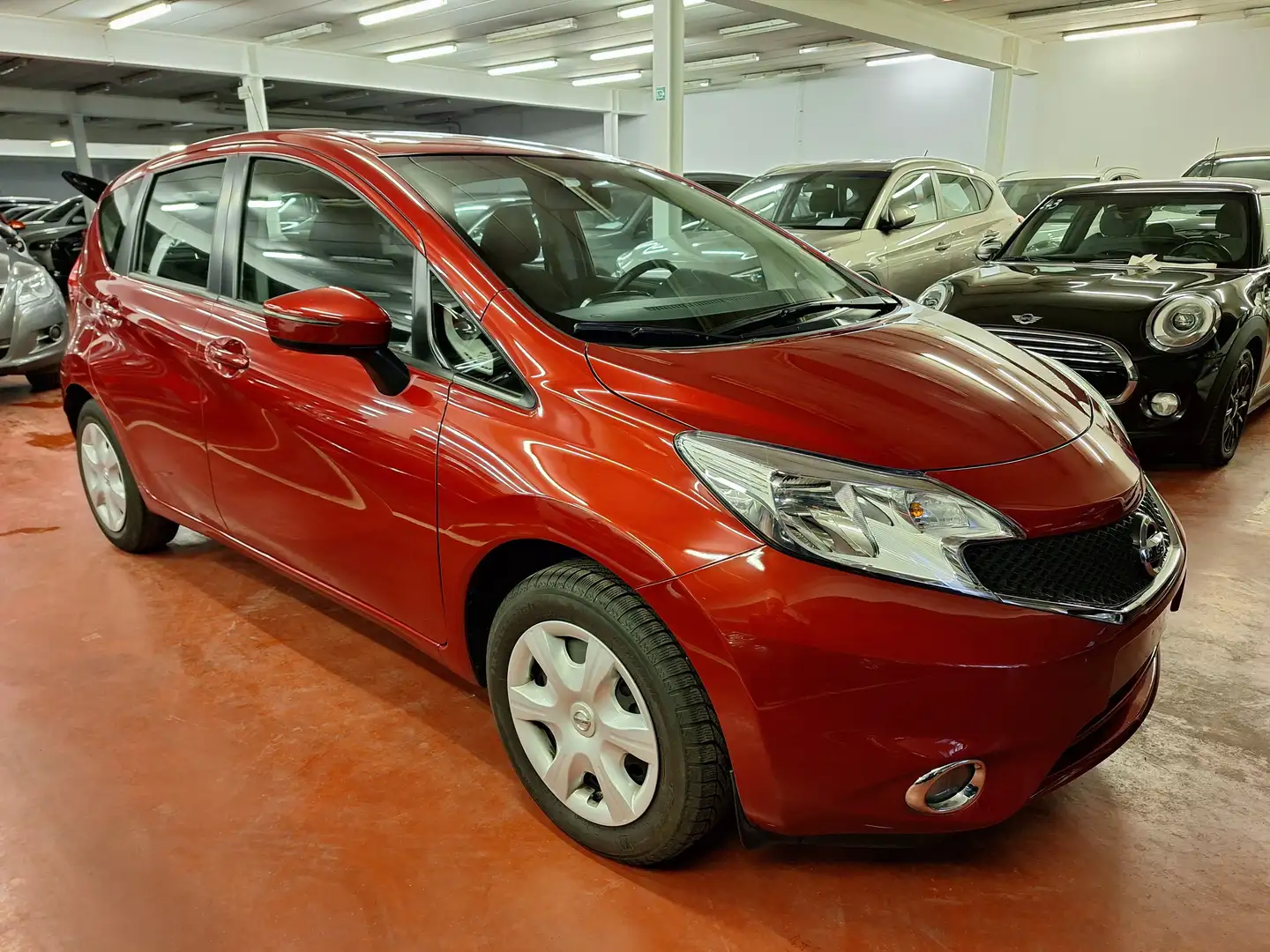 Nissan Note 1.2i Acenta Red - 1