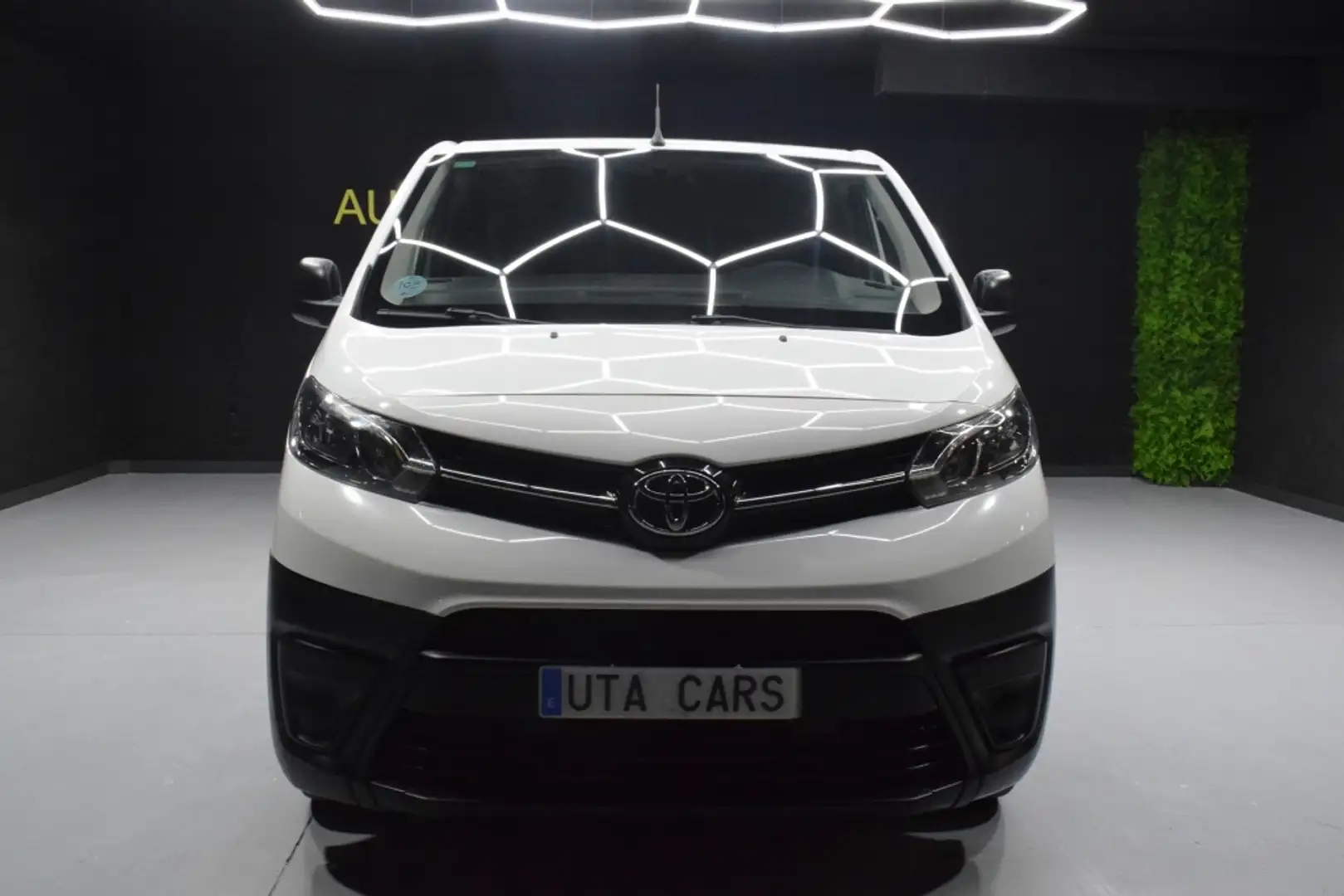 Toyota Proace Furgón Medio (L1) 2.0D Comfort carga+ 122 Blanco - 2