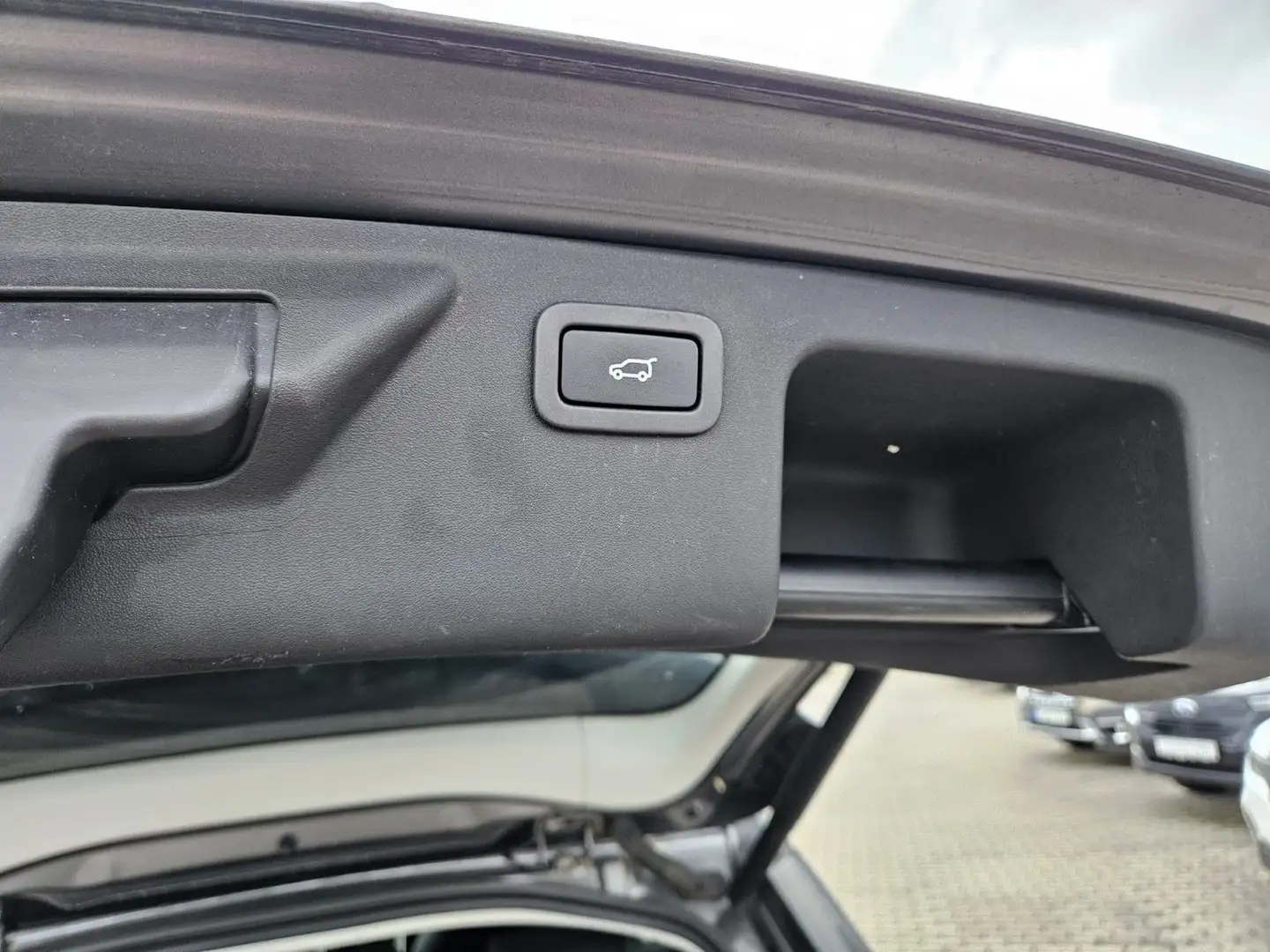 Land Rover Discovery Sport 2,0 AWD Gris - 2