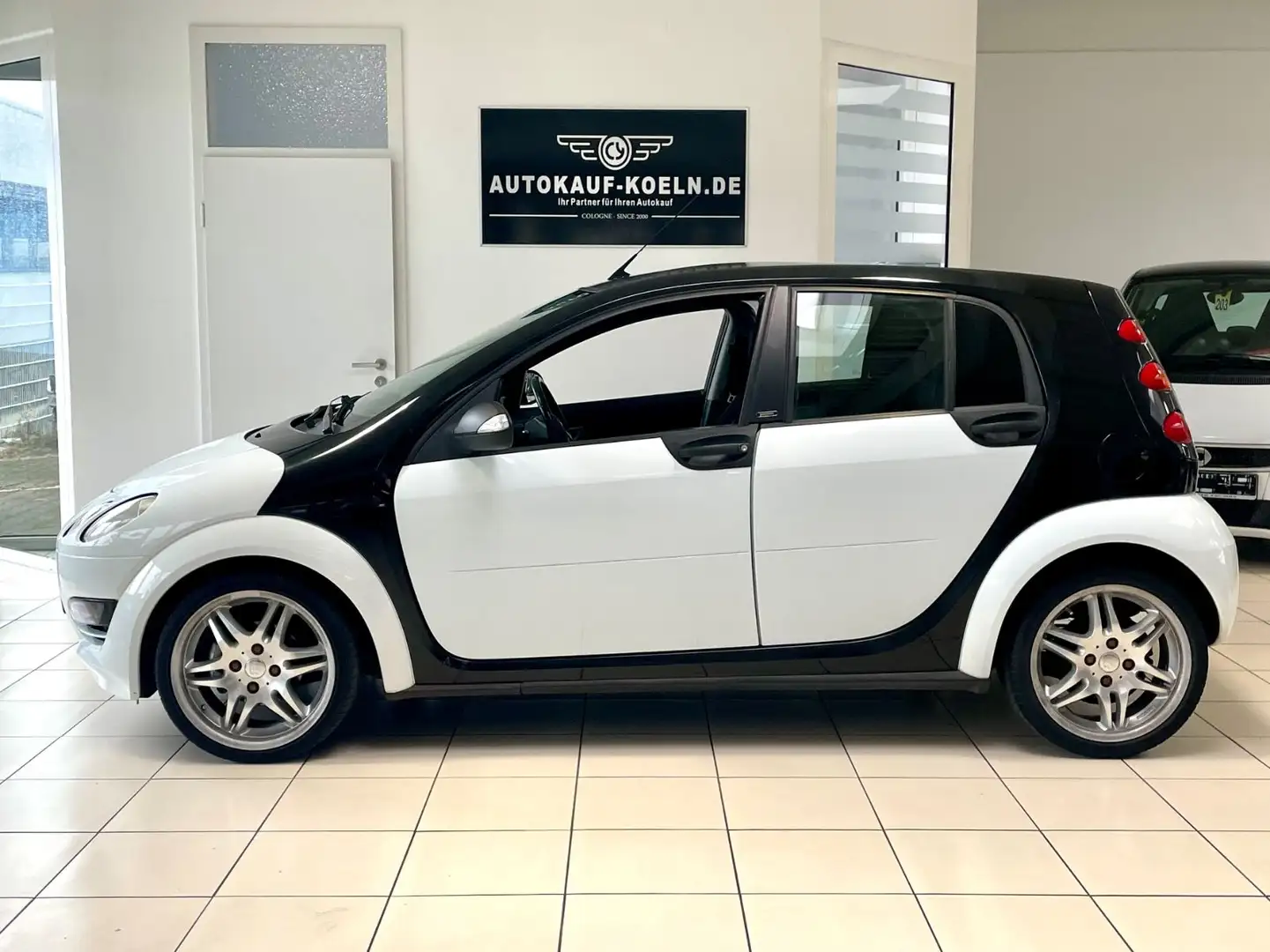 smart forFour 1,5 Passion/Brabuspaket/Klima/ALUS Weiß - 1