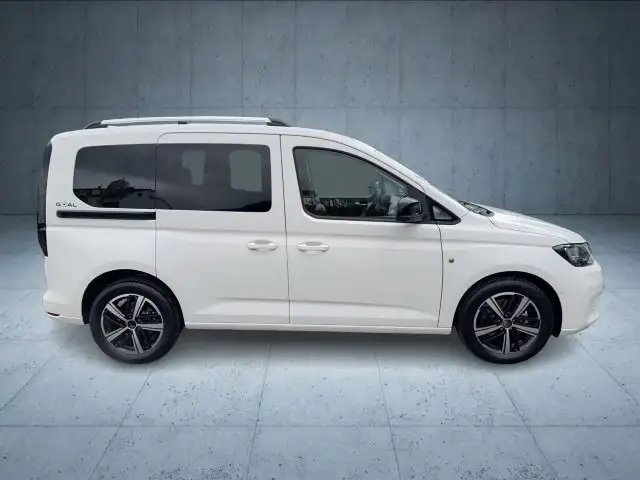 Volkswagen Caddy view 6