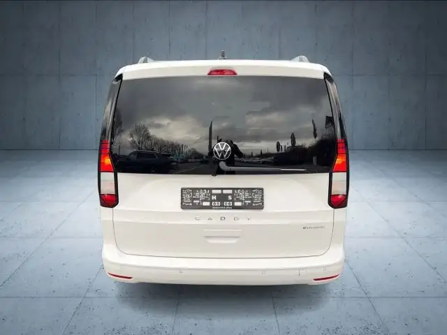 Volkswagen Caddy view 4
