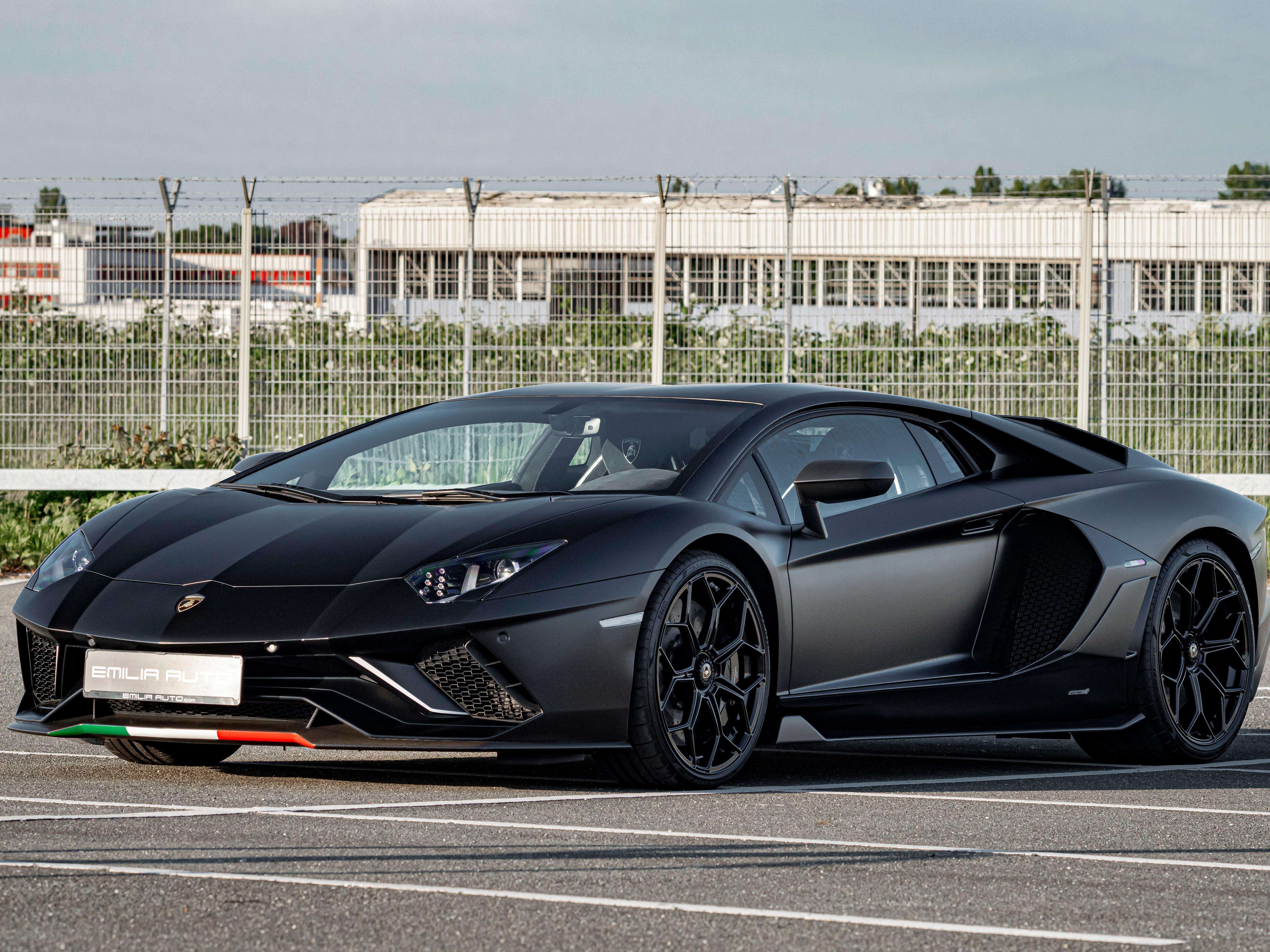 Lamborghini Aventador