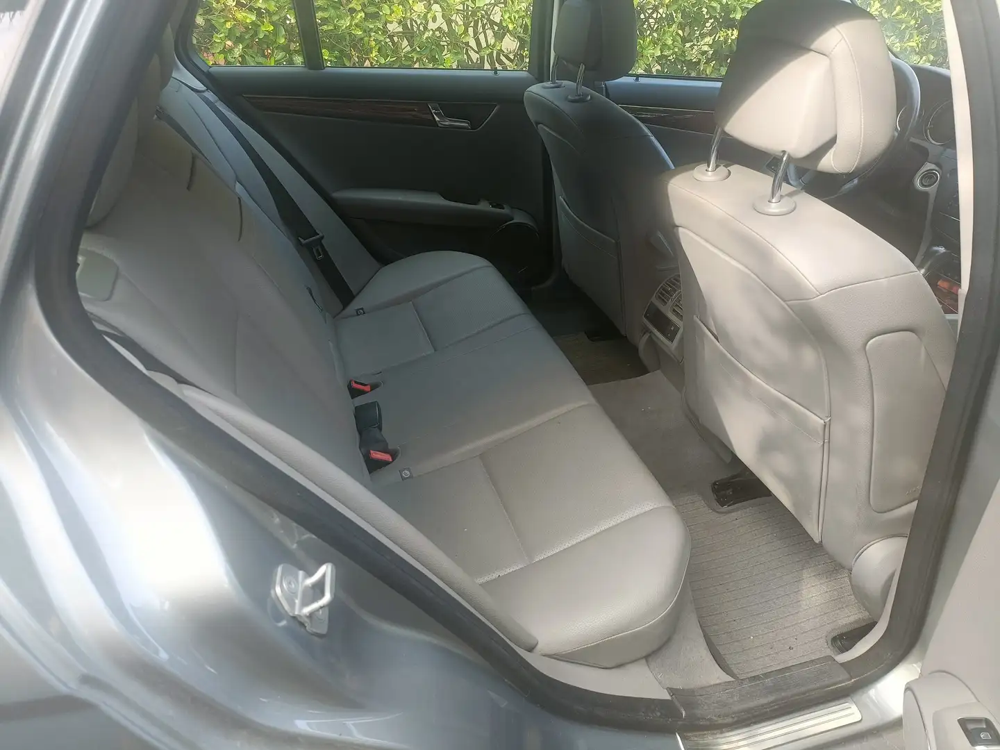 Mercedes-Benz C 200 Classe C - W204 2007 SW SW kompr Elegance Gris - 2