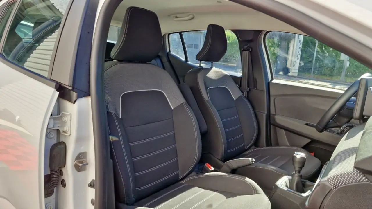 Dacia Sandero Sandero — photo 8