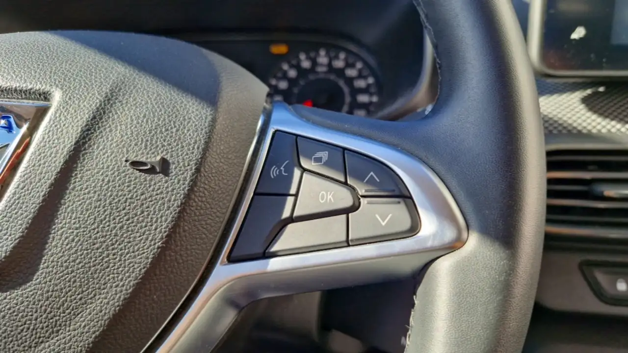 Dacia Sandero Sandero — photo 20