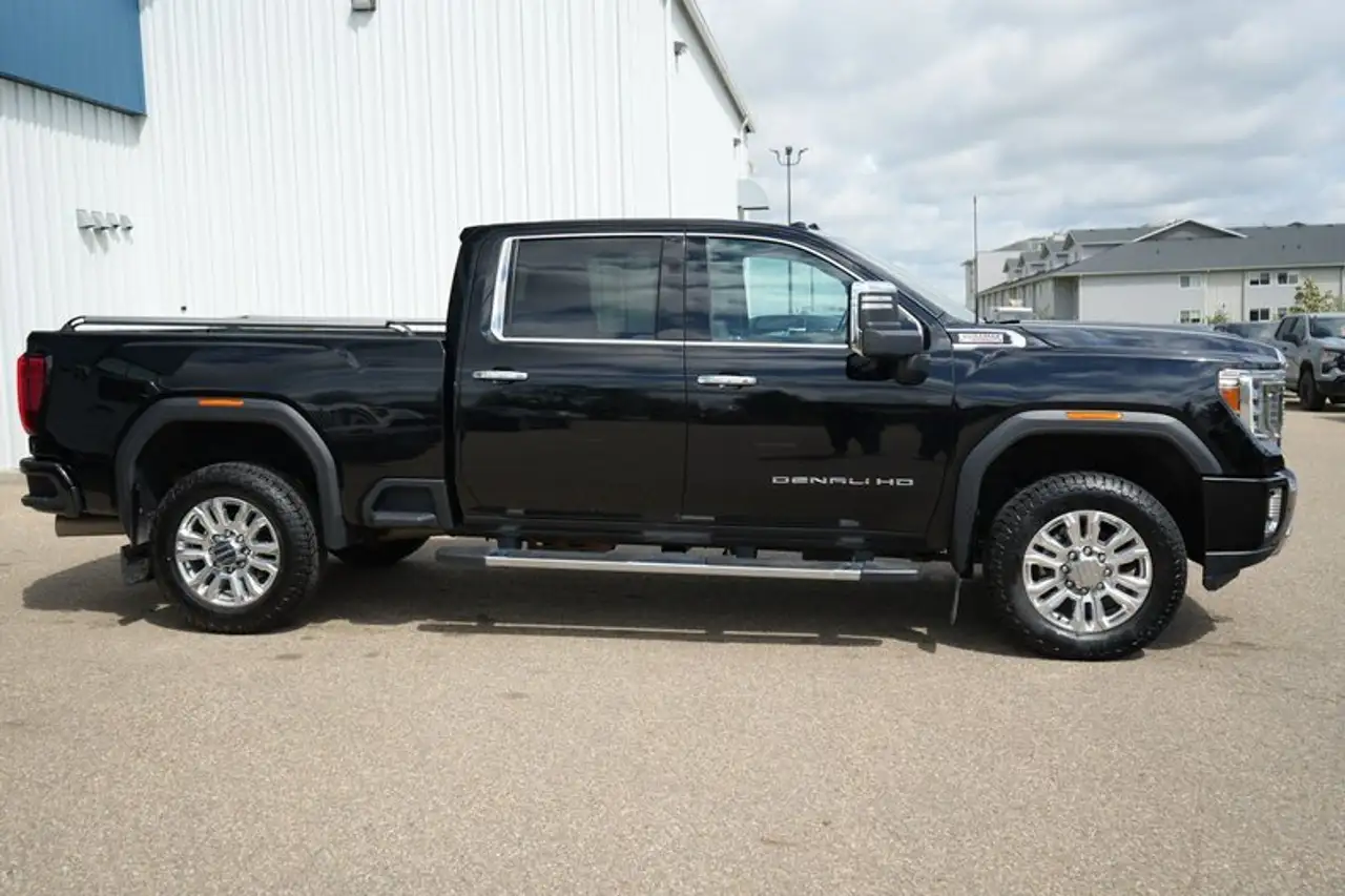 GMC Sierra 3500HD снимка GMC Sierra 3500HD