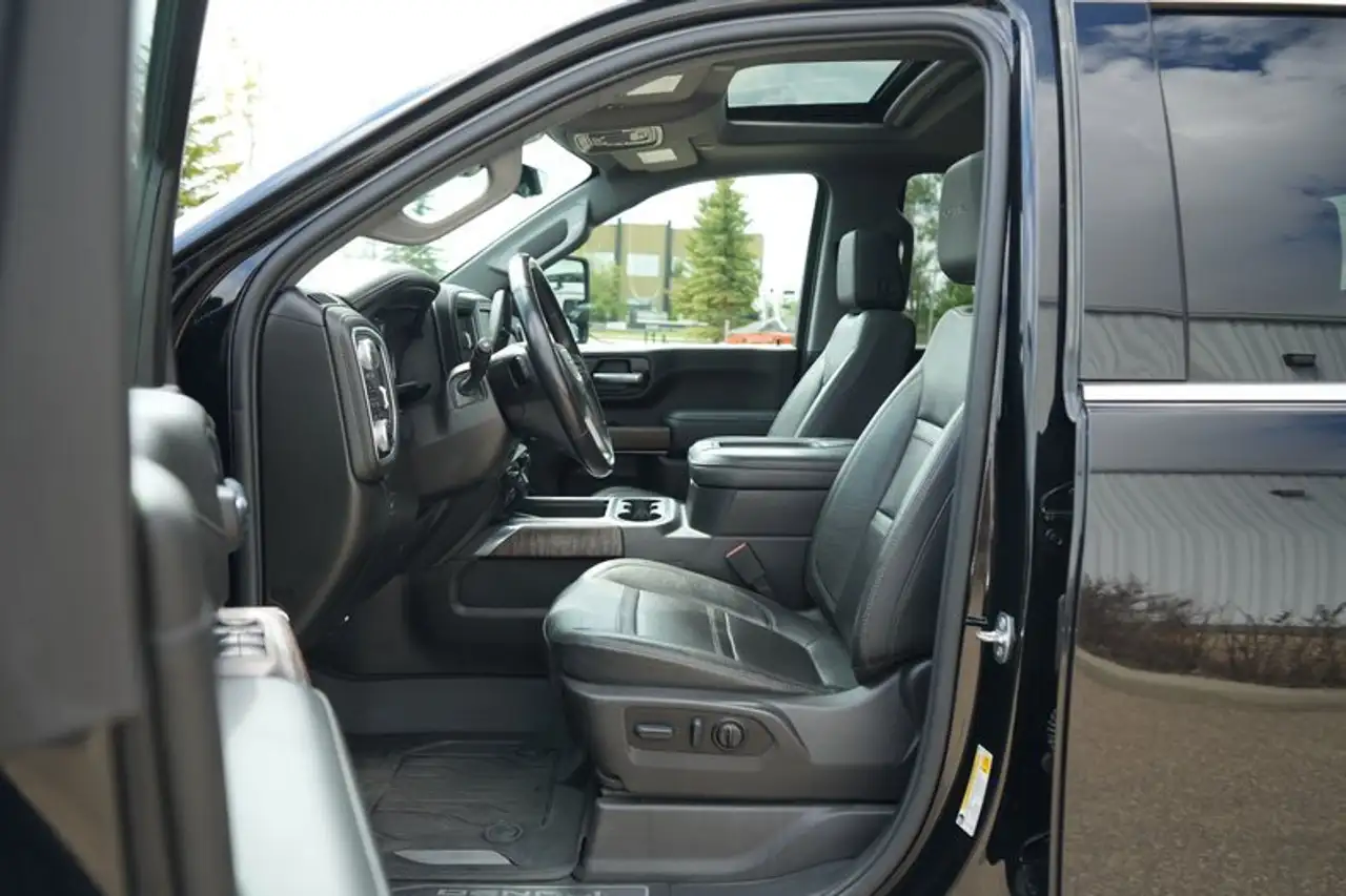 GMC Sierra 3500HD снимка GMC Sierra 3500HD